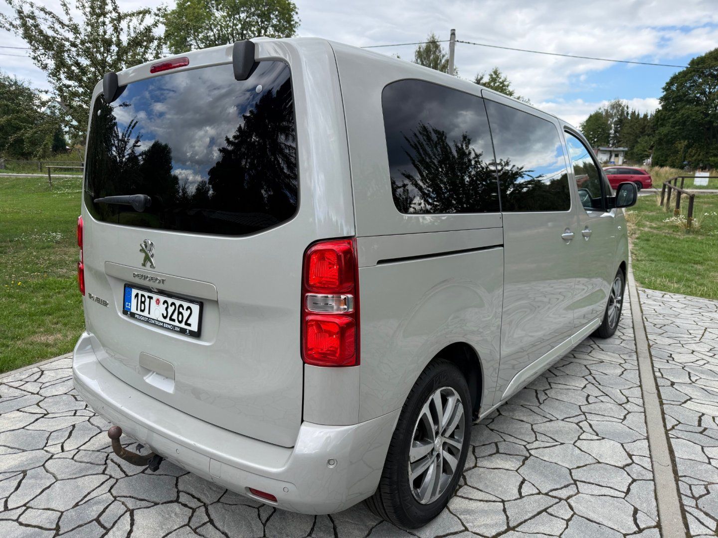 Peugeot Traveller, 2.0HDI 130kW 8MÍST BUSINESS - fotka 6