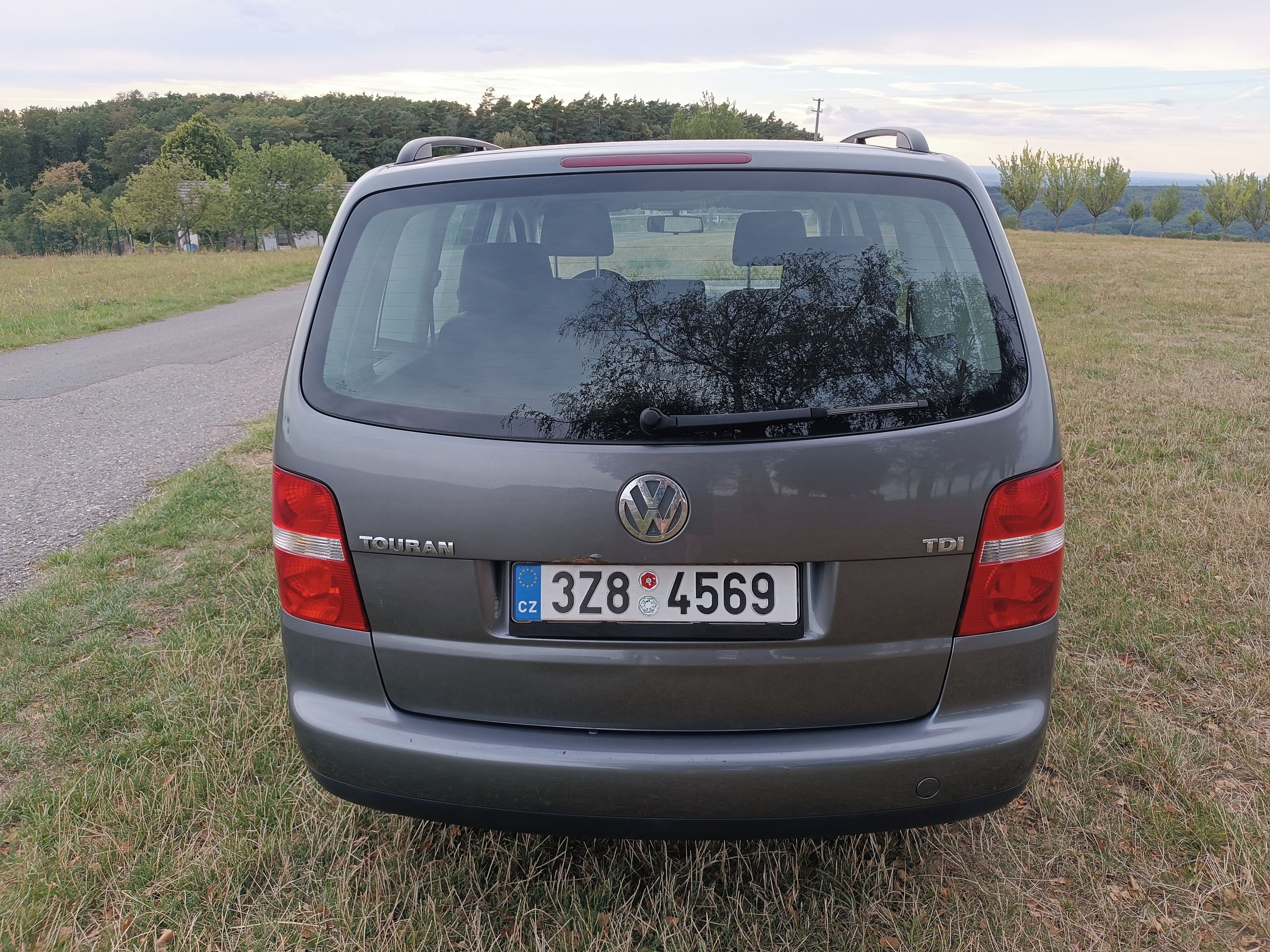 Volkswagen Touran, 1.9 TDI, dlouhodobý majitel - fotka 5