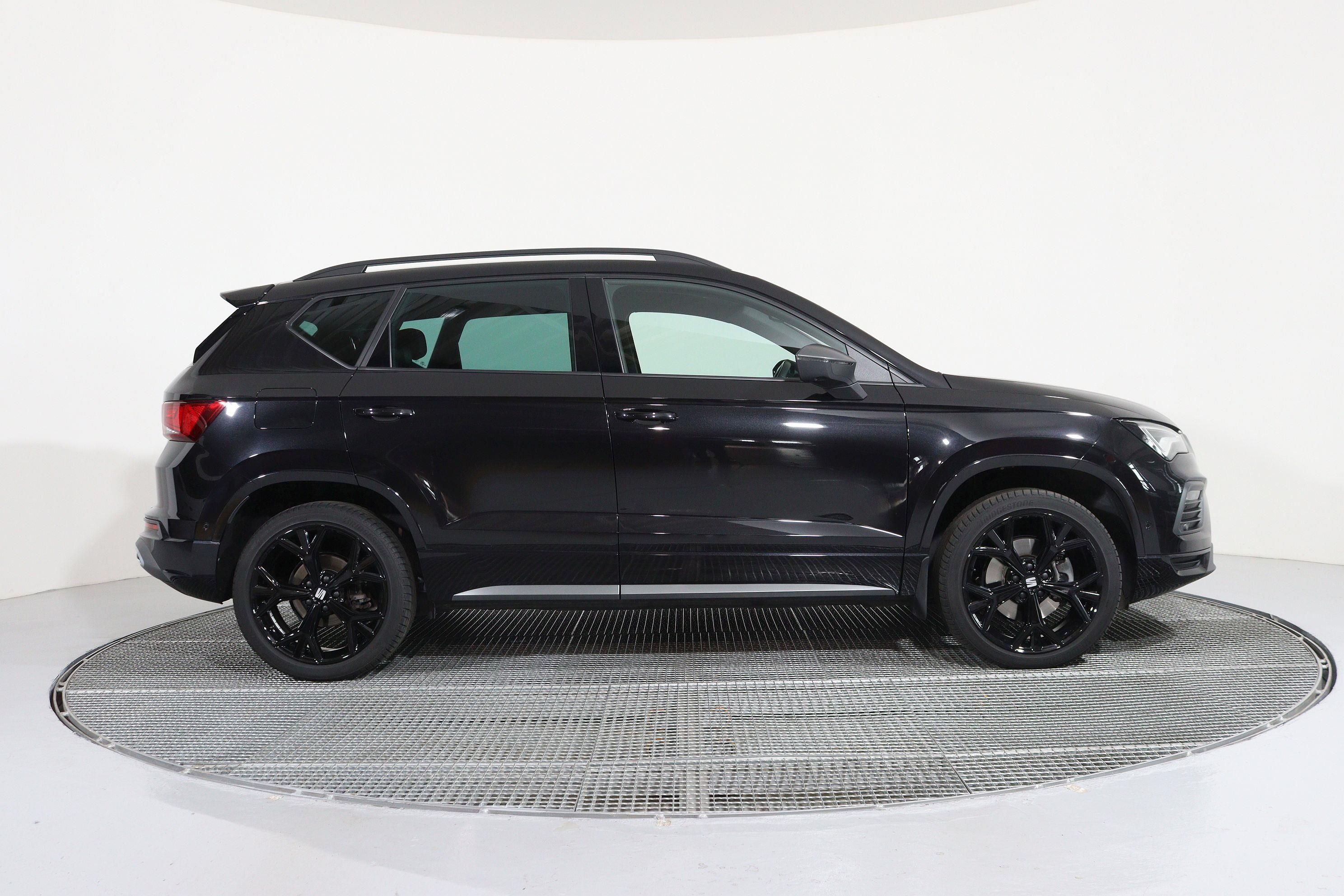 Seat Ateca, FR 2.0TSI 190k DSG 4WD/LED,ACC - fotka 3