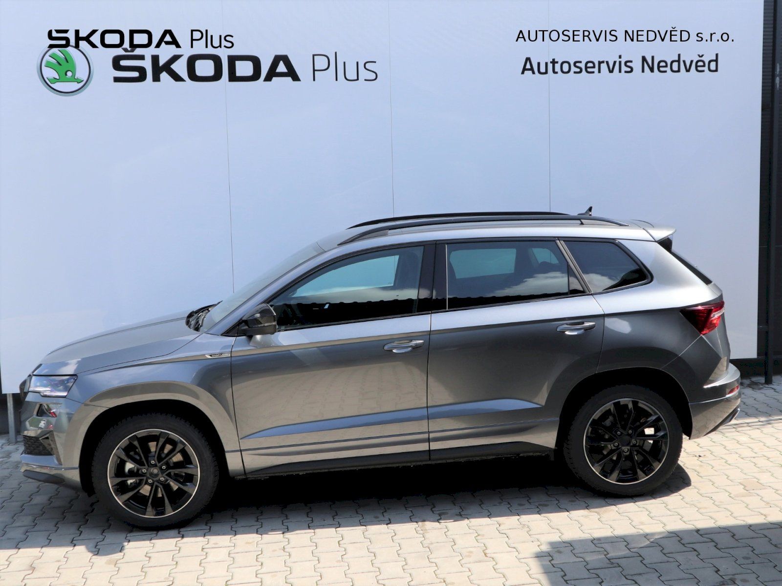 Škoda Karoq, Sportline 1,5 TSI 110 kW 7-stu - fotka 3
