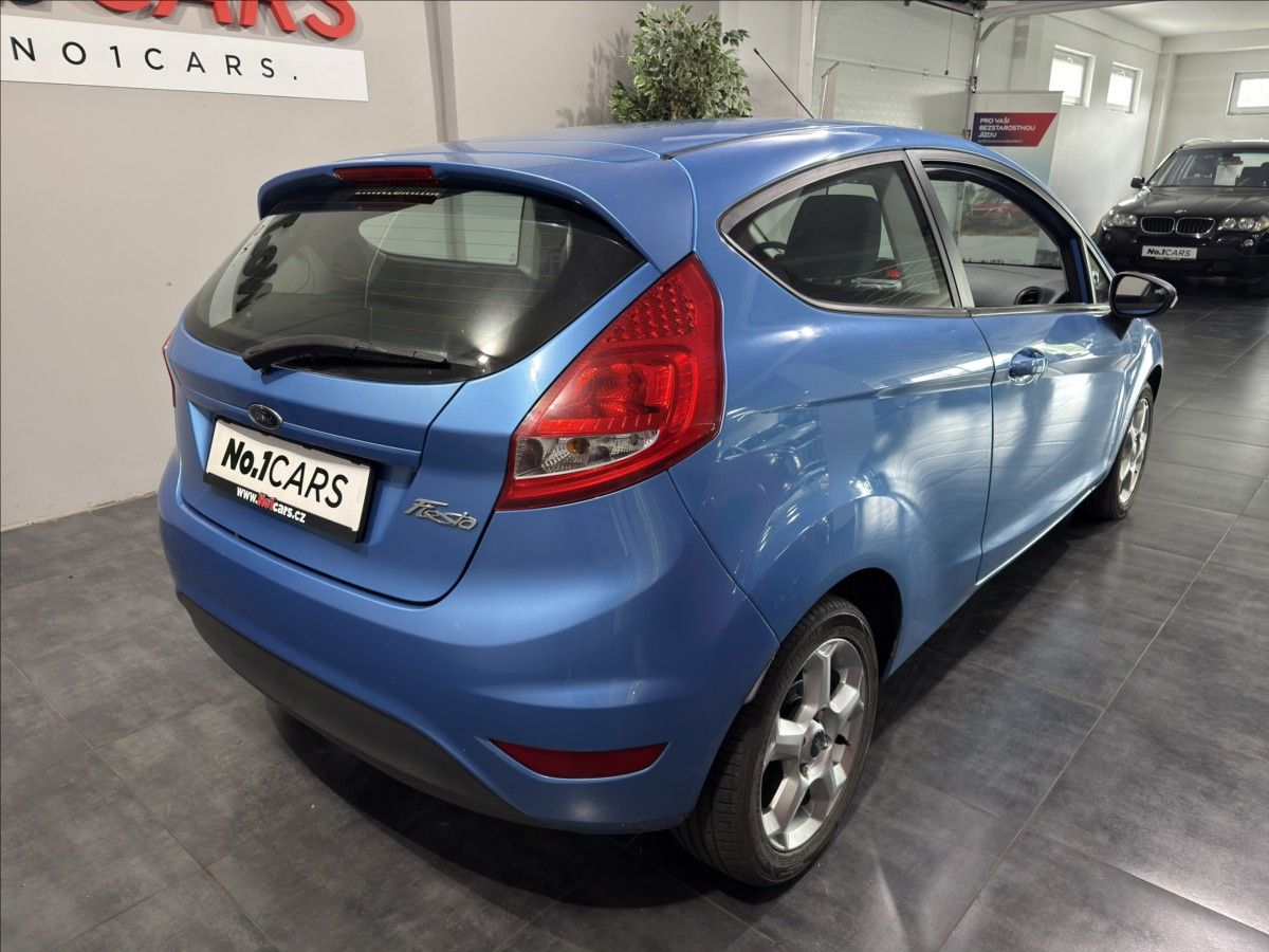 Ford Fiesta, 1,2   i 83.000KM SERVIS ALU ST - fotka 5