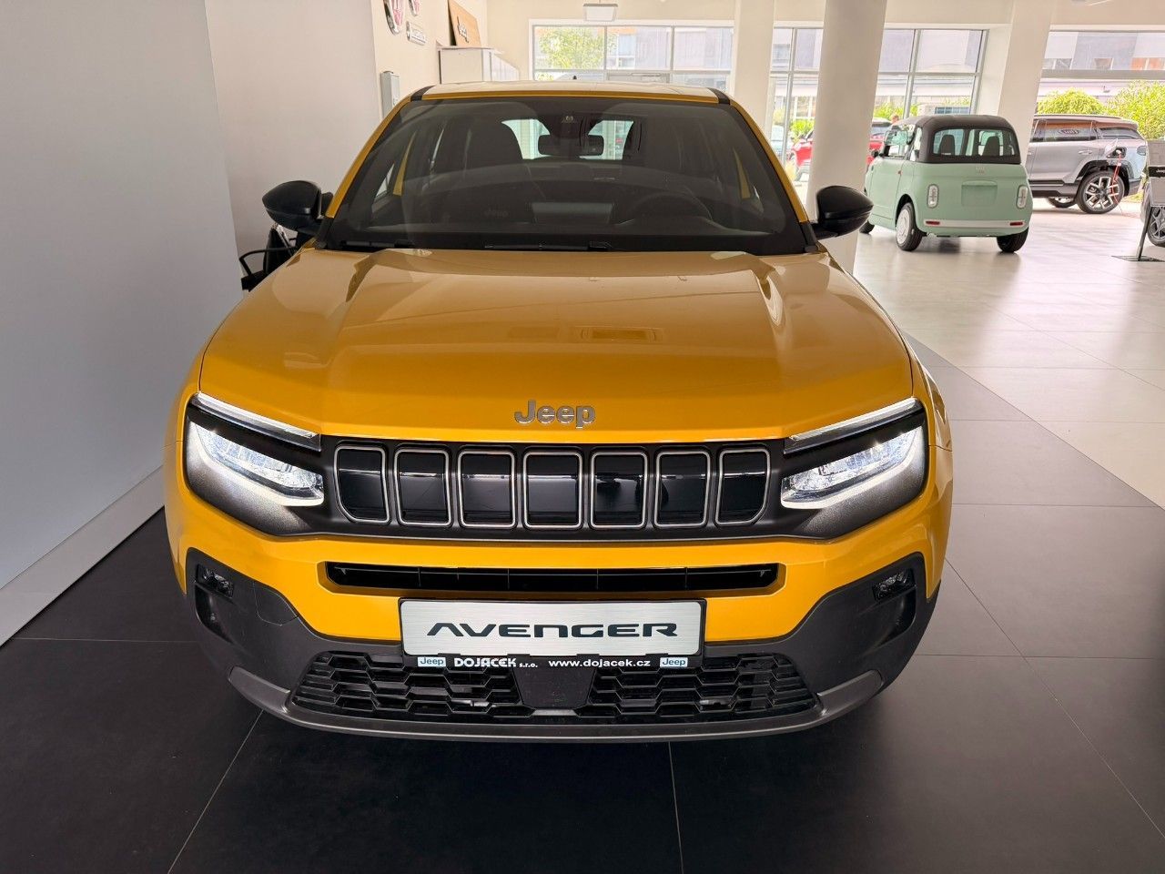 Jeep Avenger, Longitude 1.2 Turbo 100k MT6 E - fotka 6