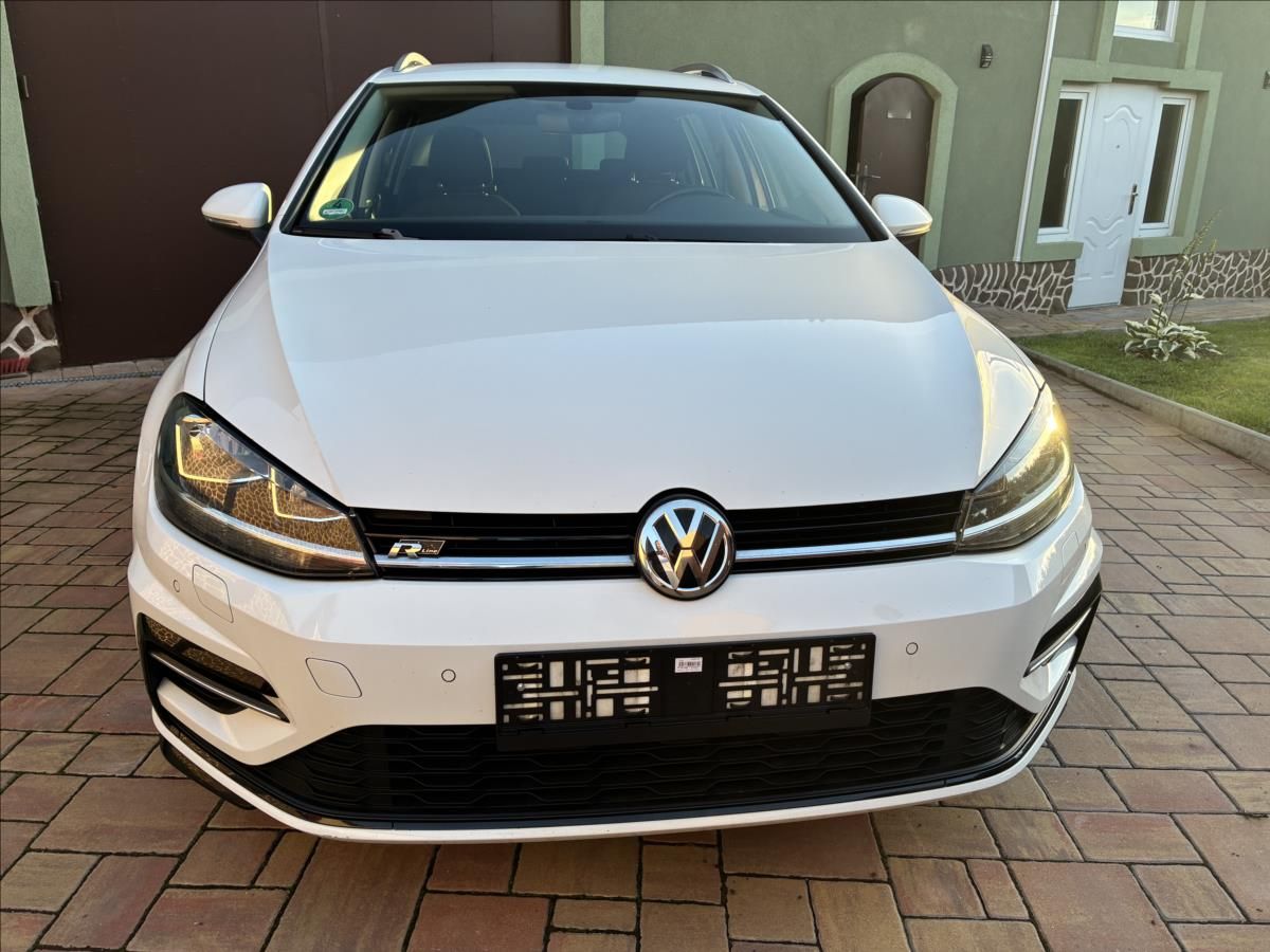 Volkswagen Golf, 2,0 TDI R-Line 110KW - fotka 2