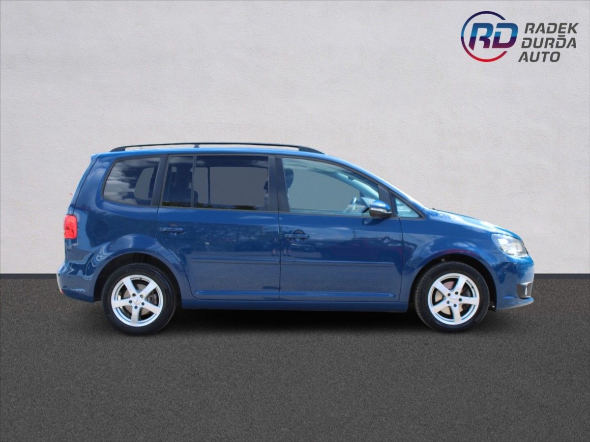 Volkswagen Touran, 1,6 TDI  NOVÉ V ČR,BI-XENONY - fotka 4