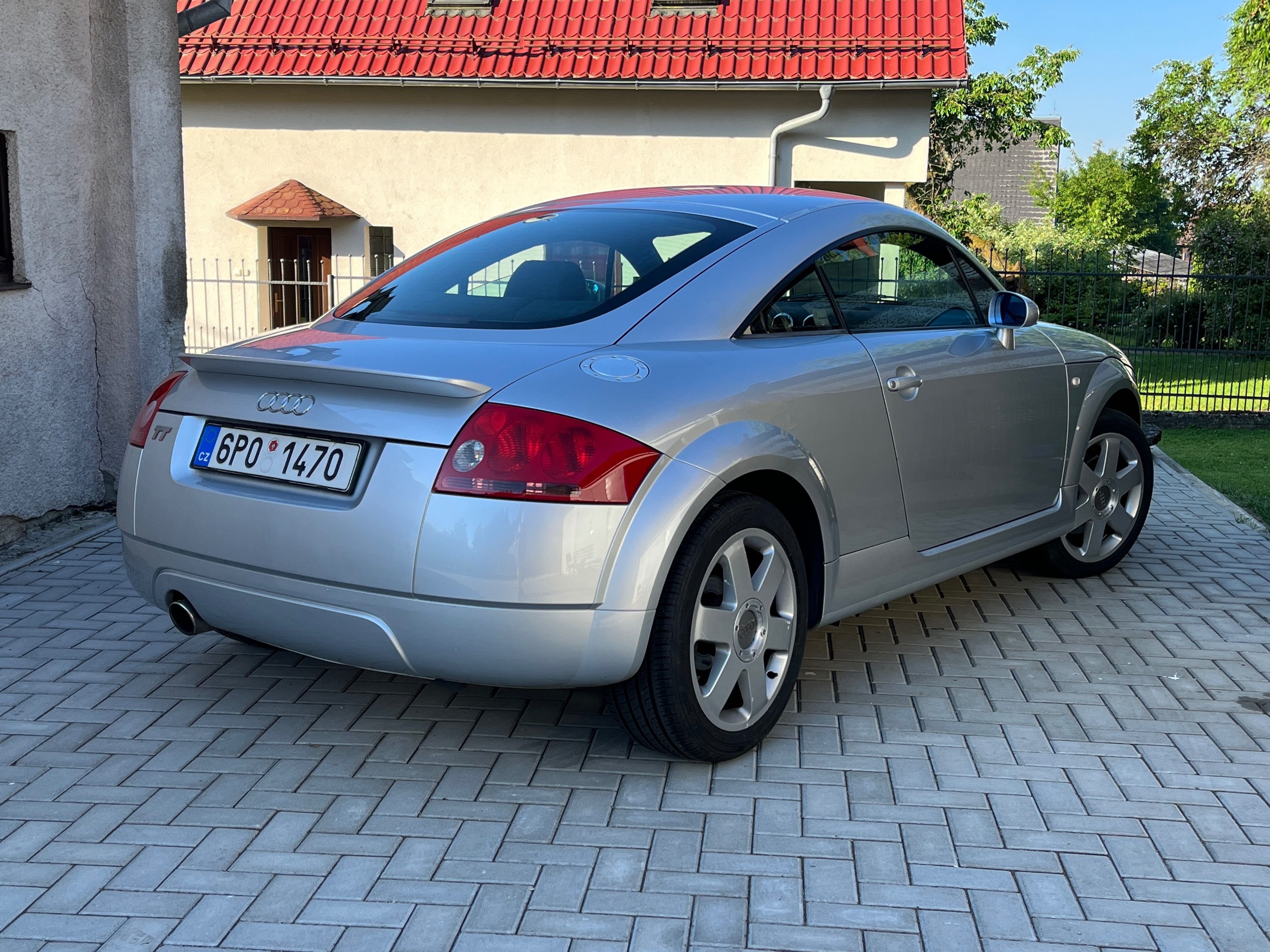 Audi TT, Audi TT Coupe 1.8t - fotka 2