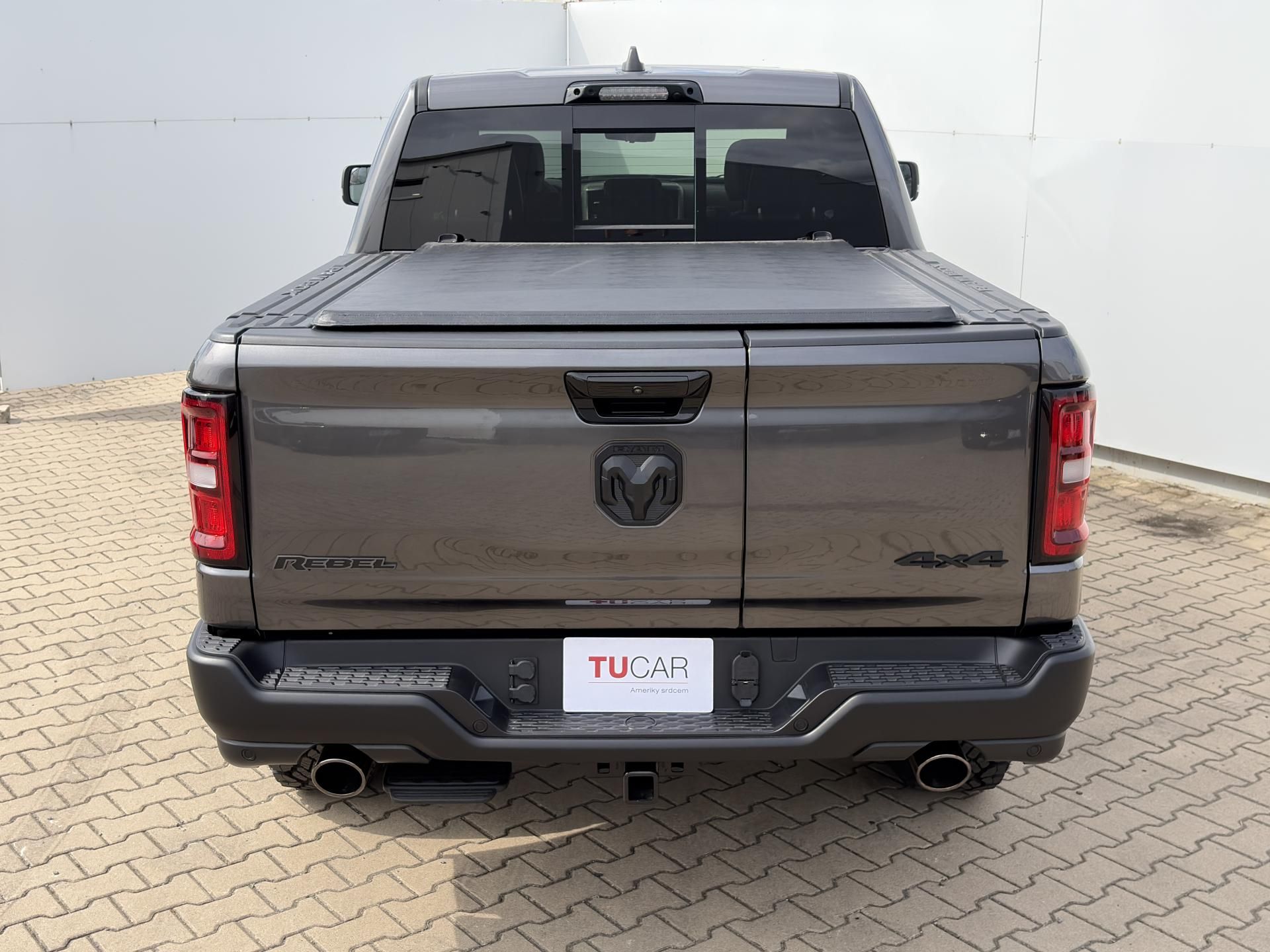 RAM 1500, Rebel 5.7 V8 Hemi 2026 - fotka 4