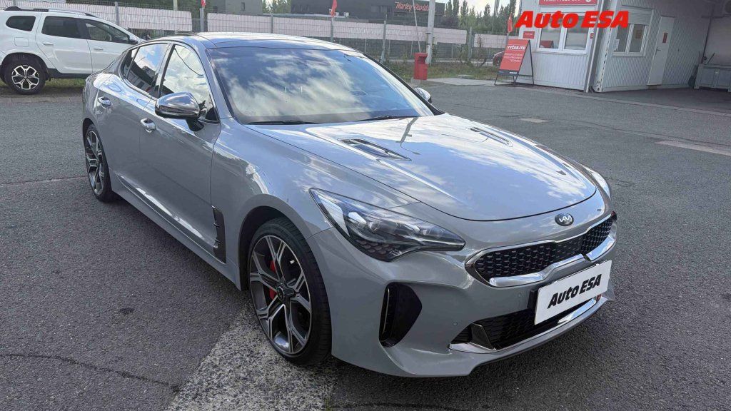 Kia Stinger, 3.3V6T-GDi