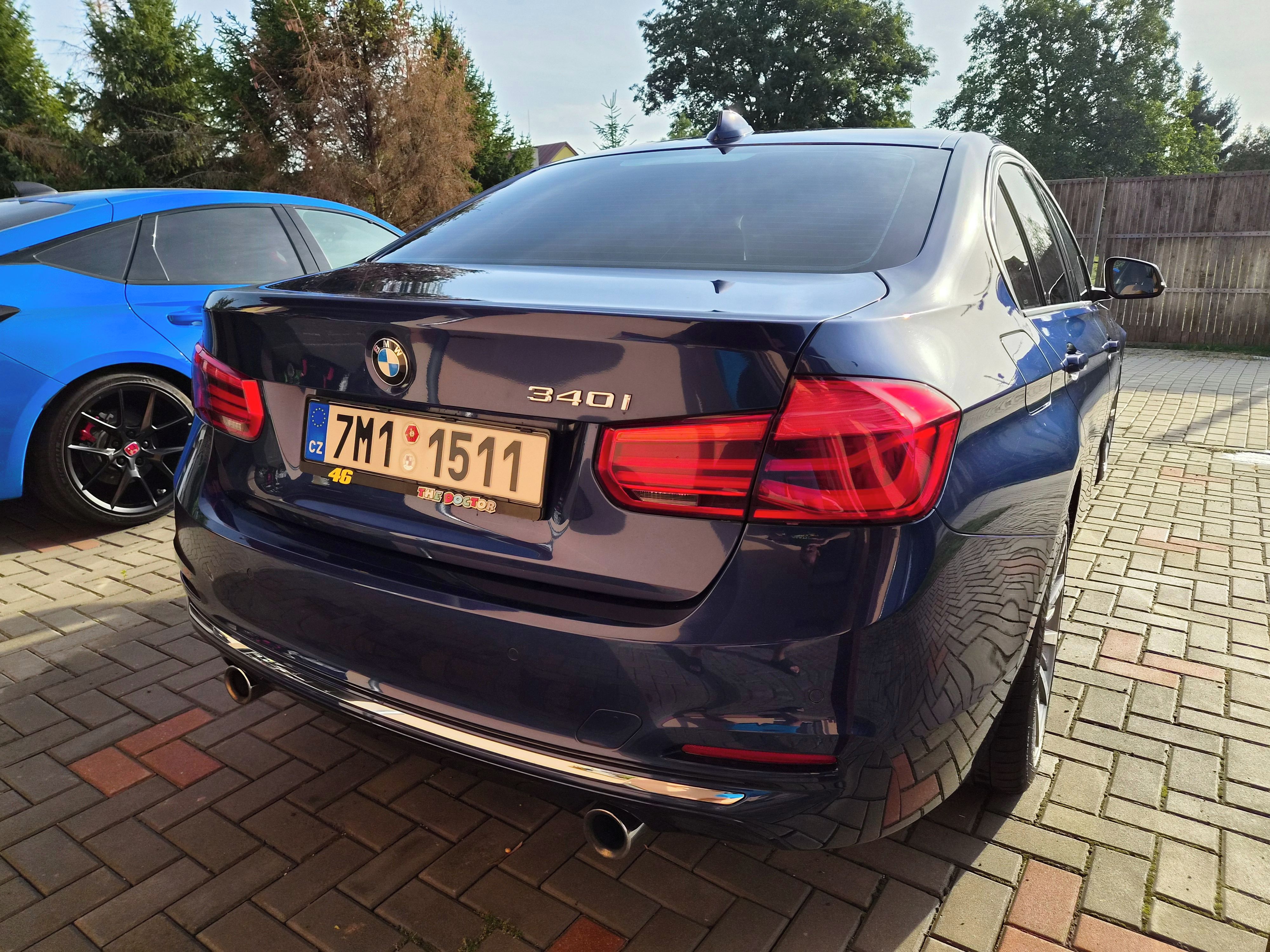 BMW Řada 3, 340i - fotka 6