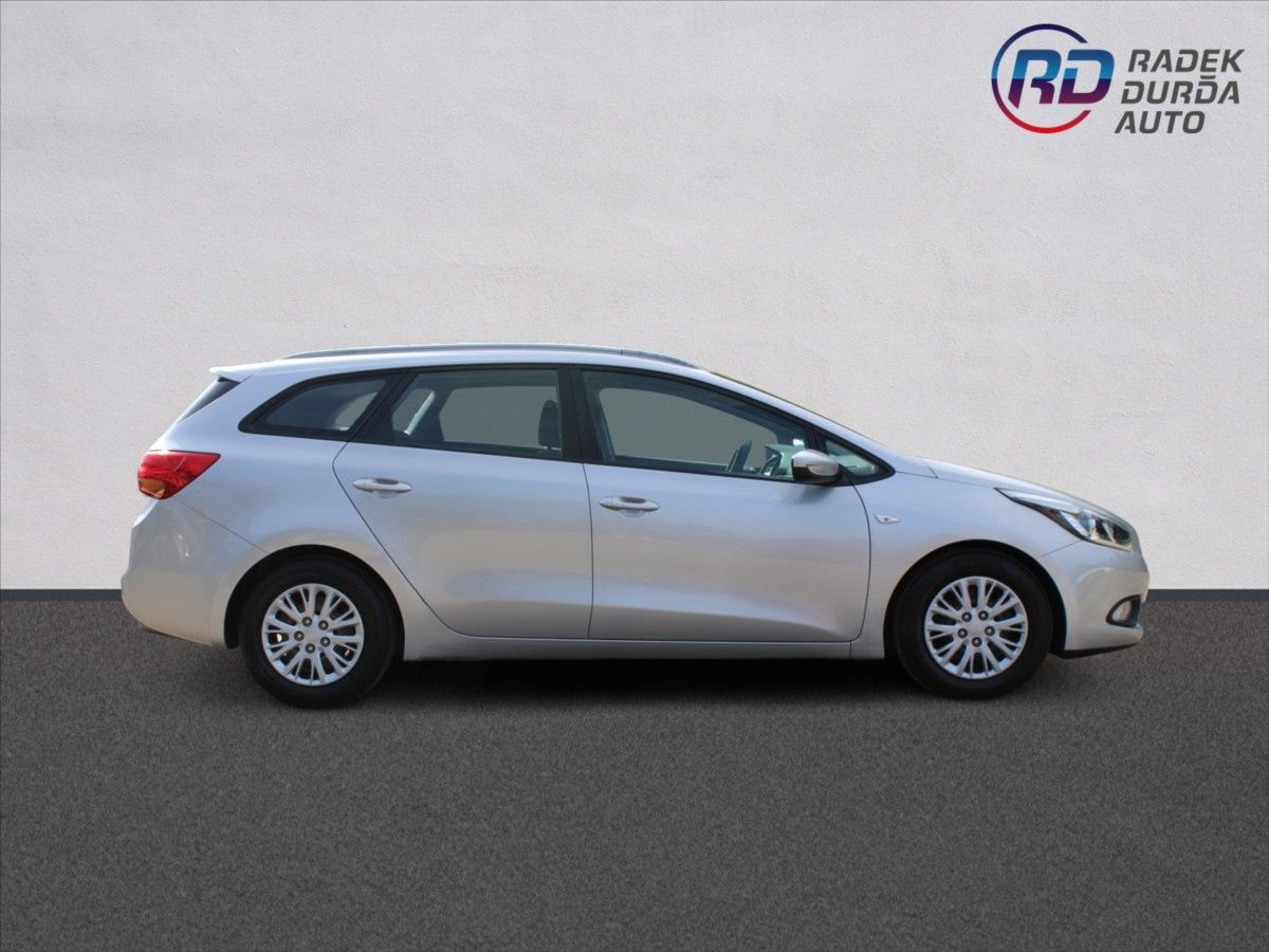 Kia Cee´d, 1,6 CRDi  ČR,1.MAJITEL,DPH - fotka 4