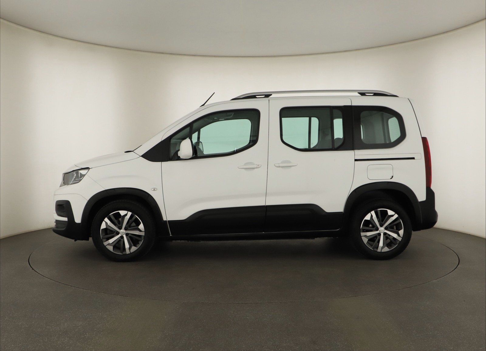 Peugeot Rifter, 1.2 PureTech, Allure, 5Míst - fotka 3