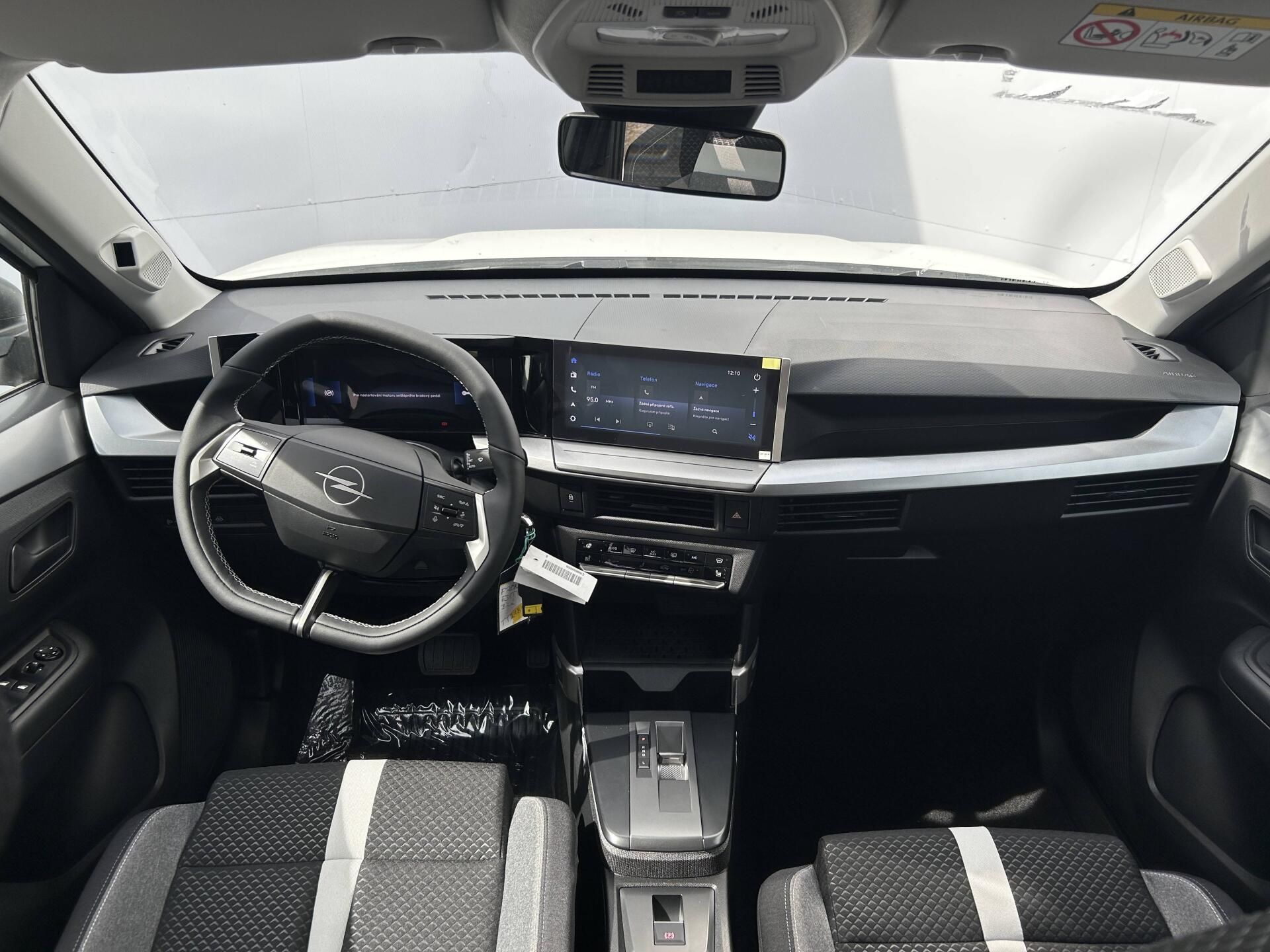 Opel Frontera, Edition Hybrid  1,2 TURBO - fotka 6