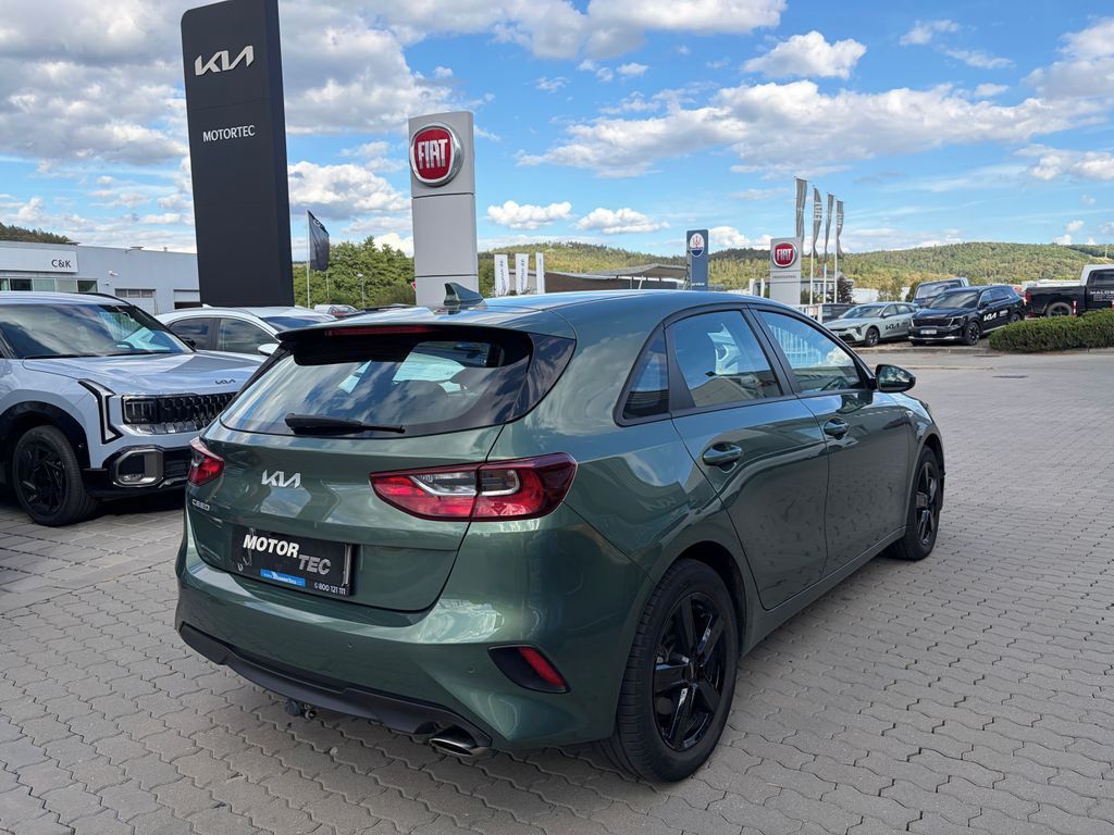 Kia Cee´d, 1.5 T-GDi Exclusive 118kW - fotka 3