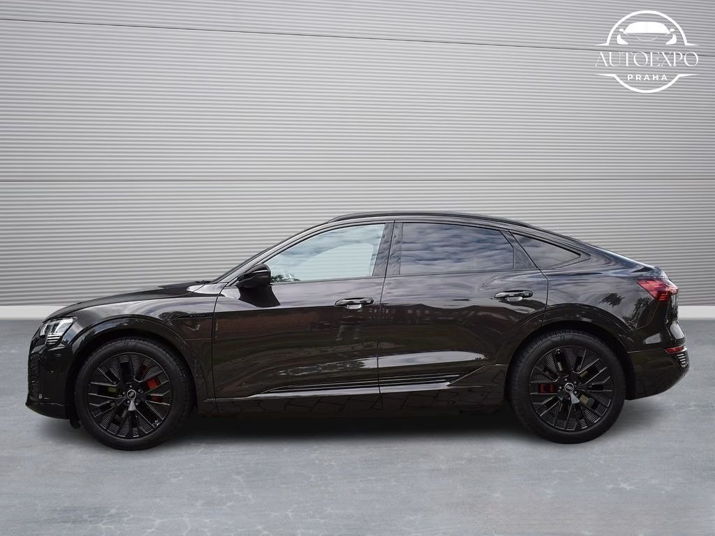 Audi Q8 e-tron, Sportback 55 qu. *S-line*Pano* - fotka 4