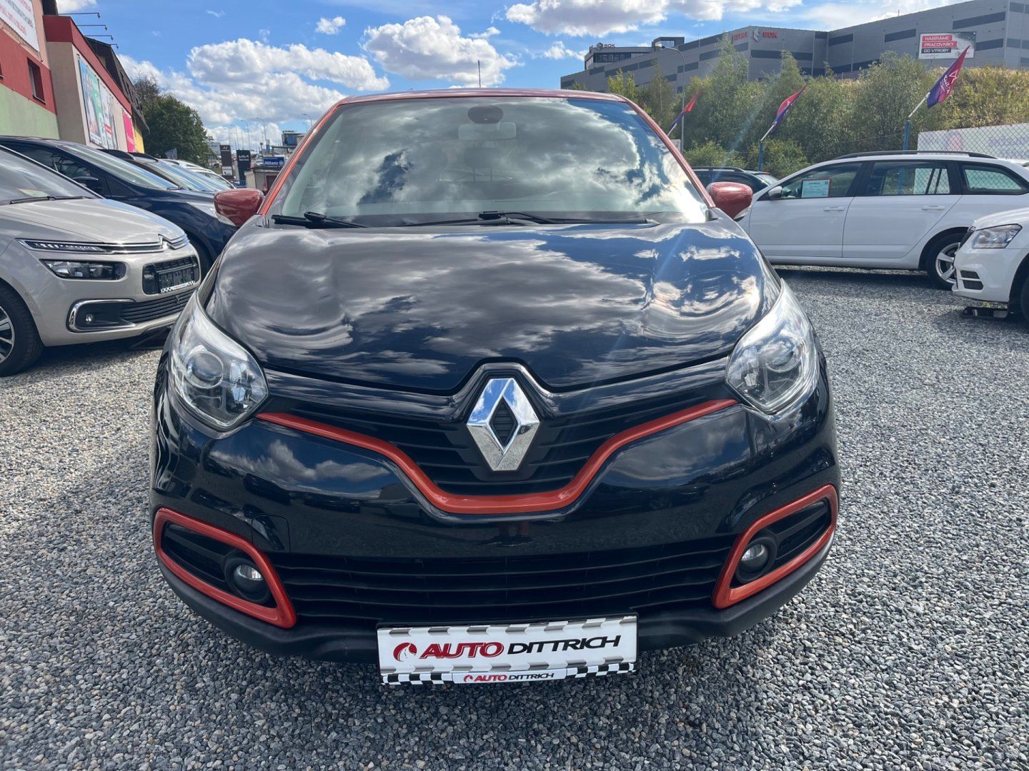 Renault Captur, 0.9 TCe  INTENS - fotka 3
