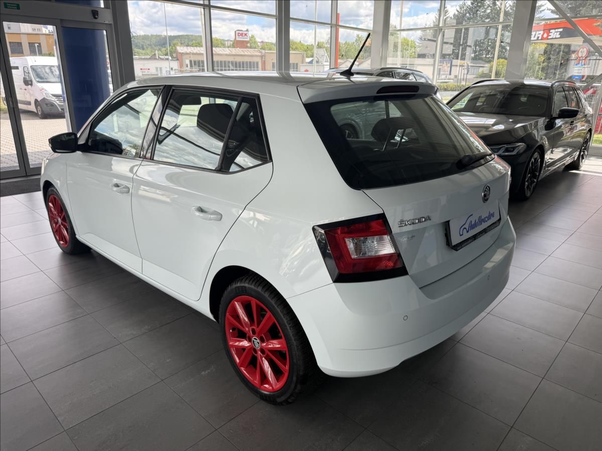 Škoda Fabia, 1,2   Red & Grey,1MAJ,SERVISKA - fotka 4