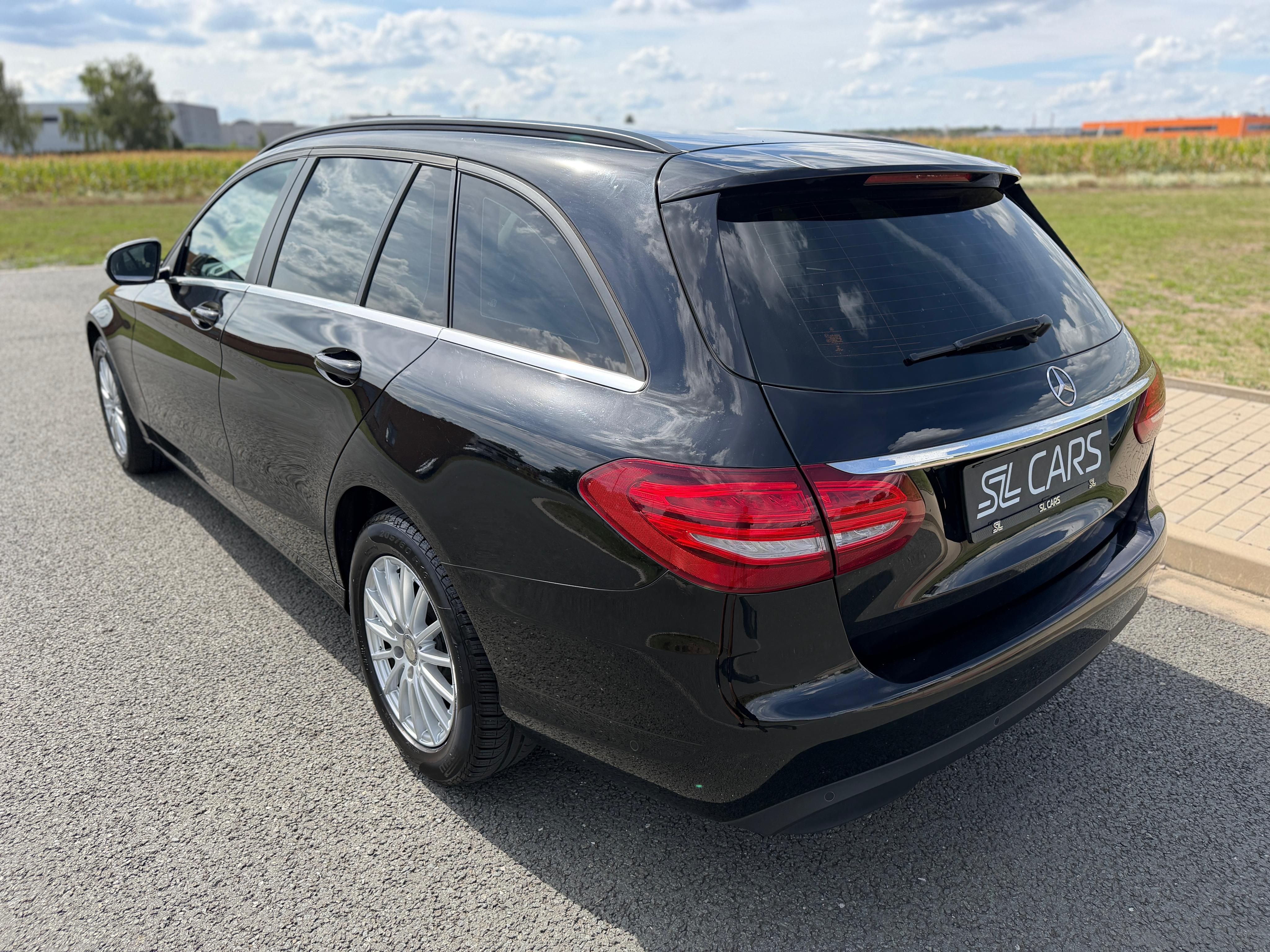 Mercedes-Benz Třídy C, 180 CGI AUTOMAT LED NAVIGACE - fotka 3