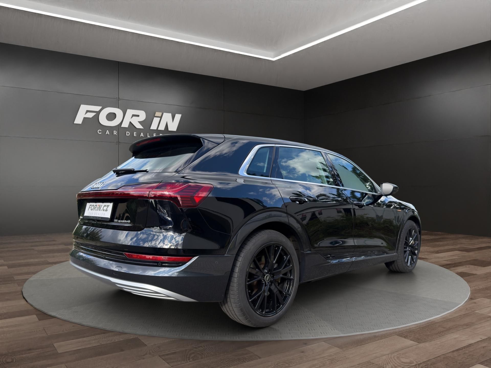 Audi e-tron, 55 300KW 21 ALU - fotka 6