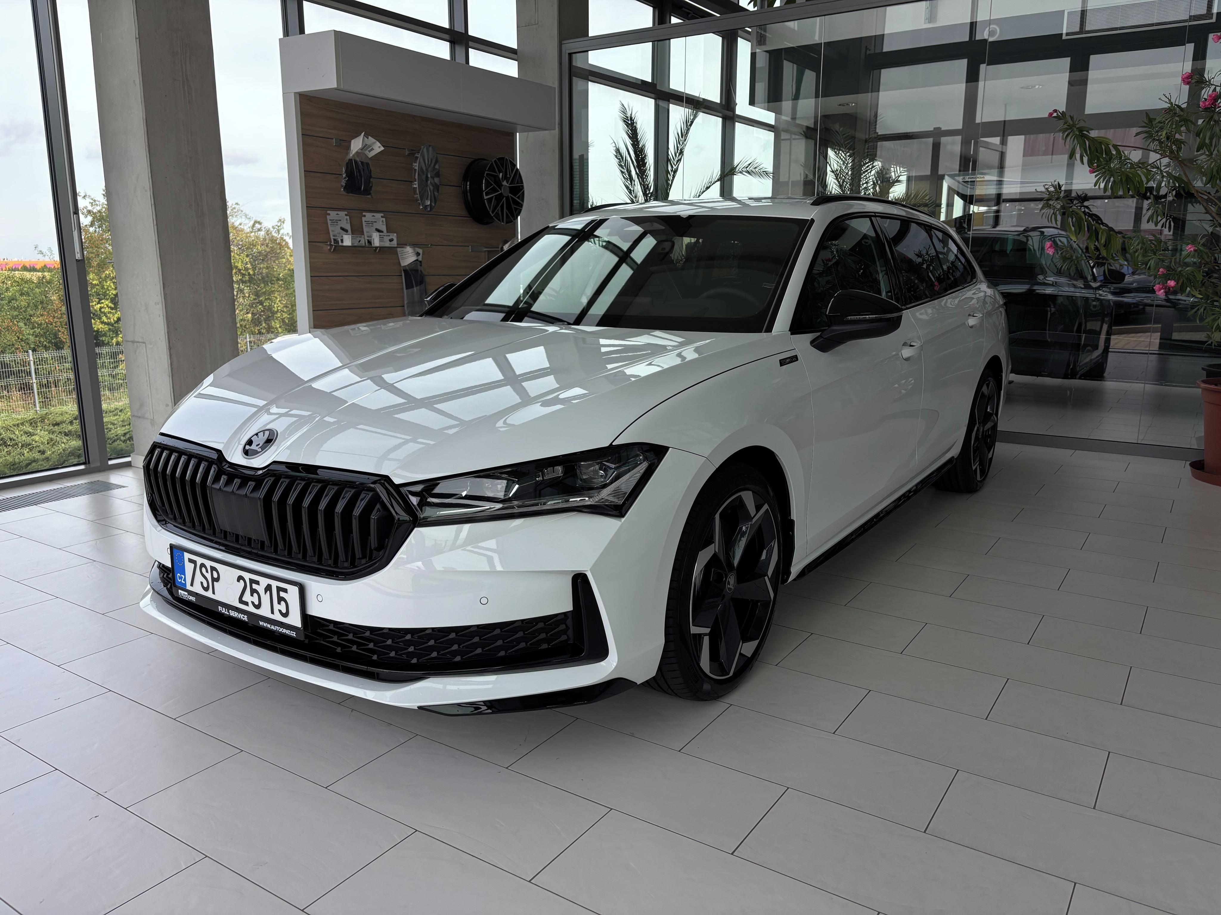 Škoda Superb, Sportline 2,0 TDI 142 kW 4x4 - fotka 3