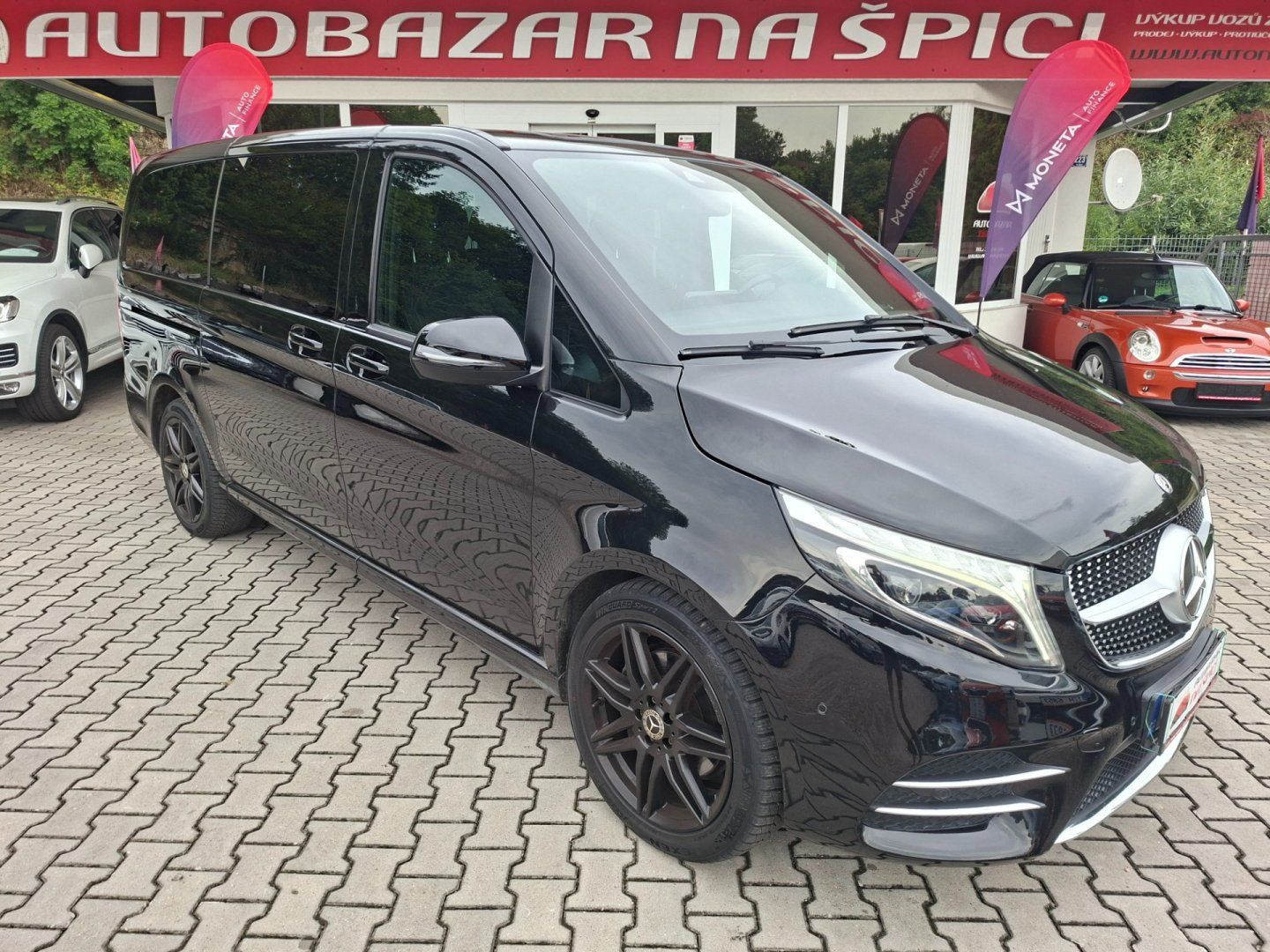 Mercedes-Benz Třídy V, V 300d 176kW 4MATIC -1.MAJITEL - fotka 2
