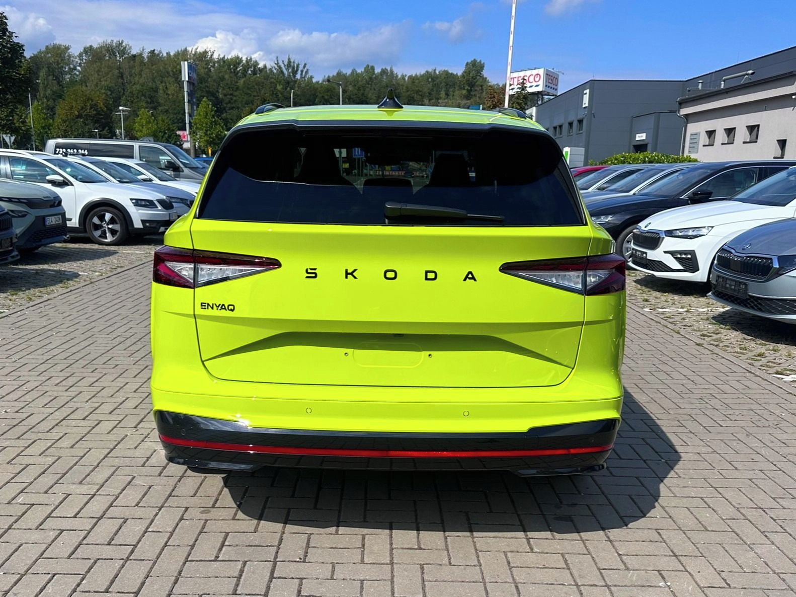 Škoda Enyaq, VRS, 4x4,250 kW, 82kWh,SKLADEM - fotka 3