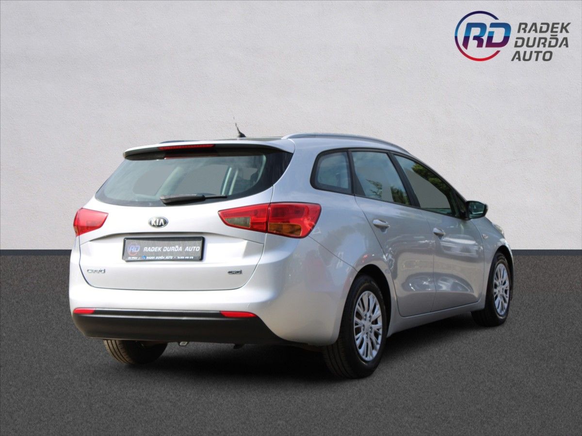 Kia Cee´d, 1,6 CRDi  ČR,1.MAJITEL,DPH - fotka 5