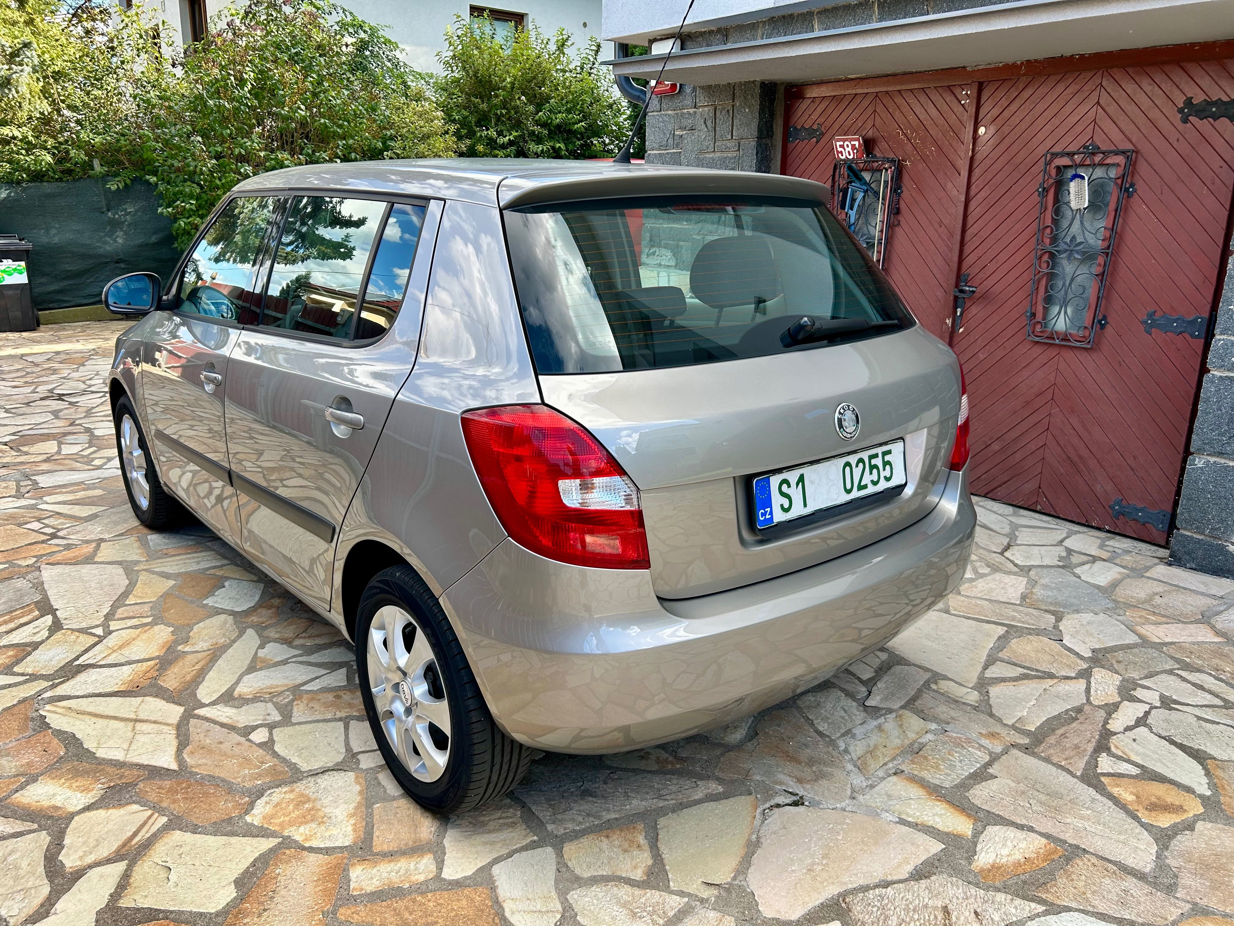 Škoda Fabia, 1.4 MPI 63KW KLIMA ROZVODY - fotka 6