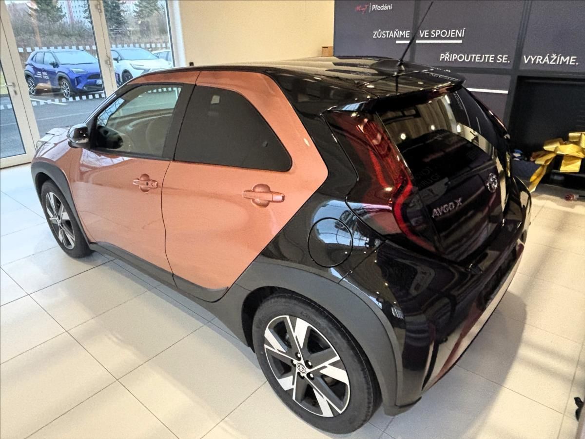 Toyota Aygo, 1,5   X Style 2026 - fotka 5