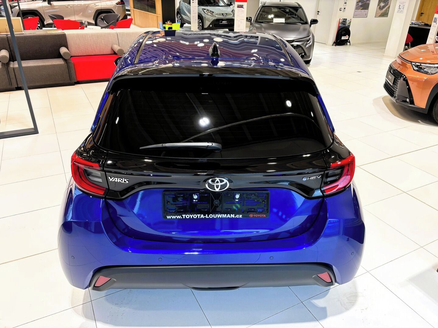 Toyota Yaris, 1,5  Style HEV - fotka 6
