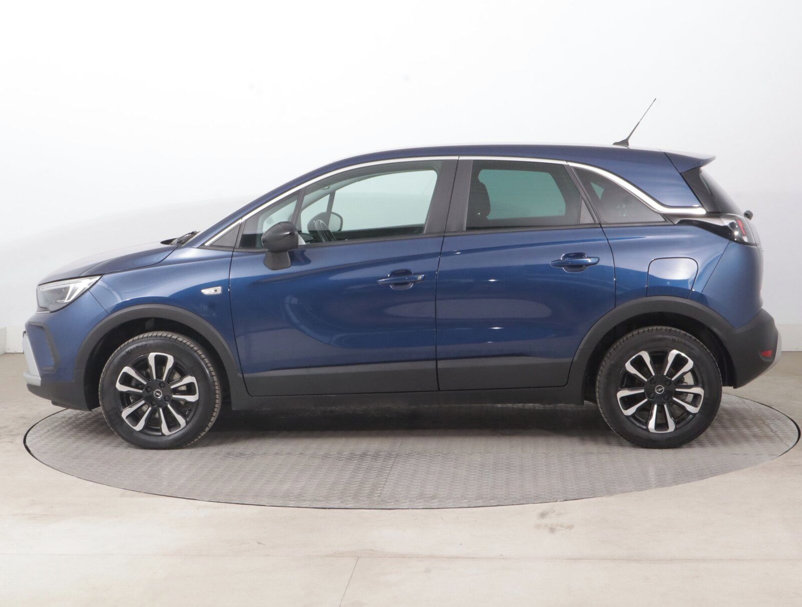 Opel Crossland, 1.2 Turbo, Elegance, Automat - fotka 3