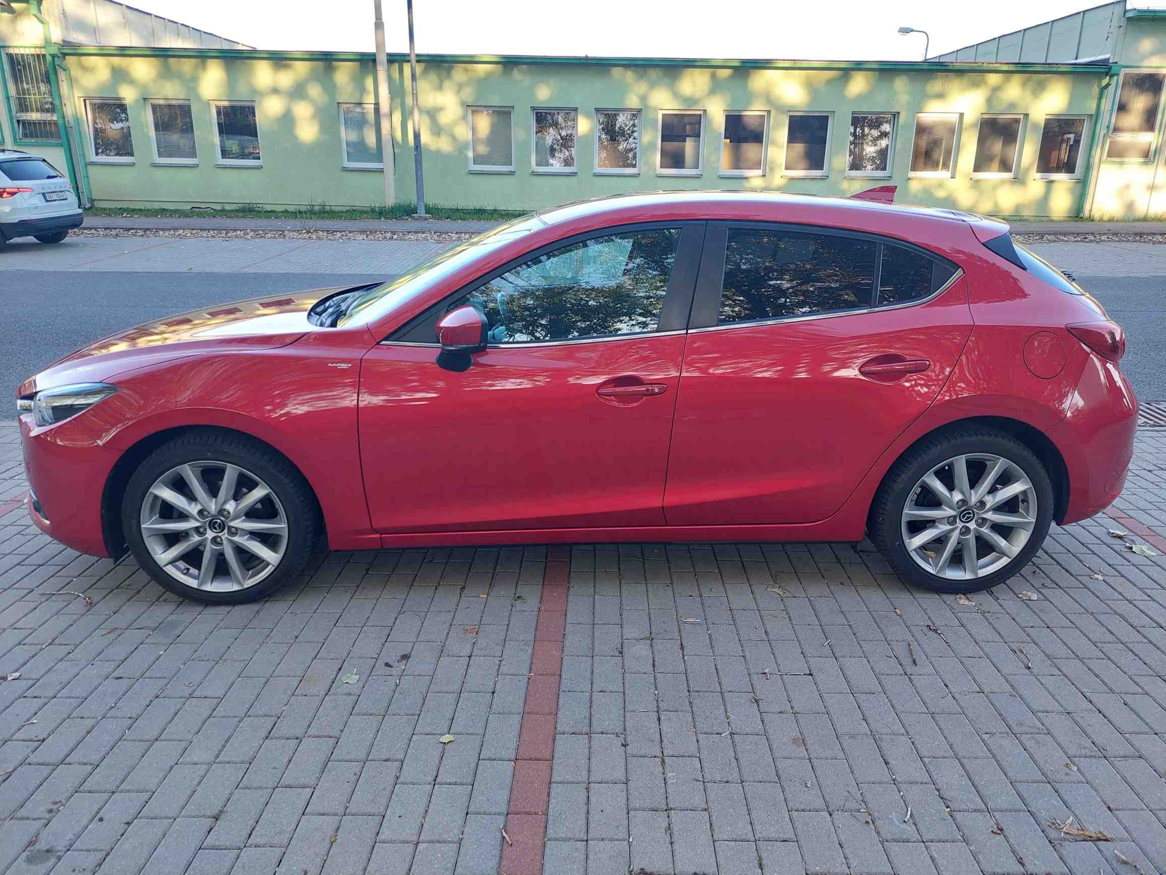 Mazda 3, G165 Revolution Navi 121 kW