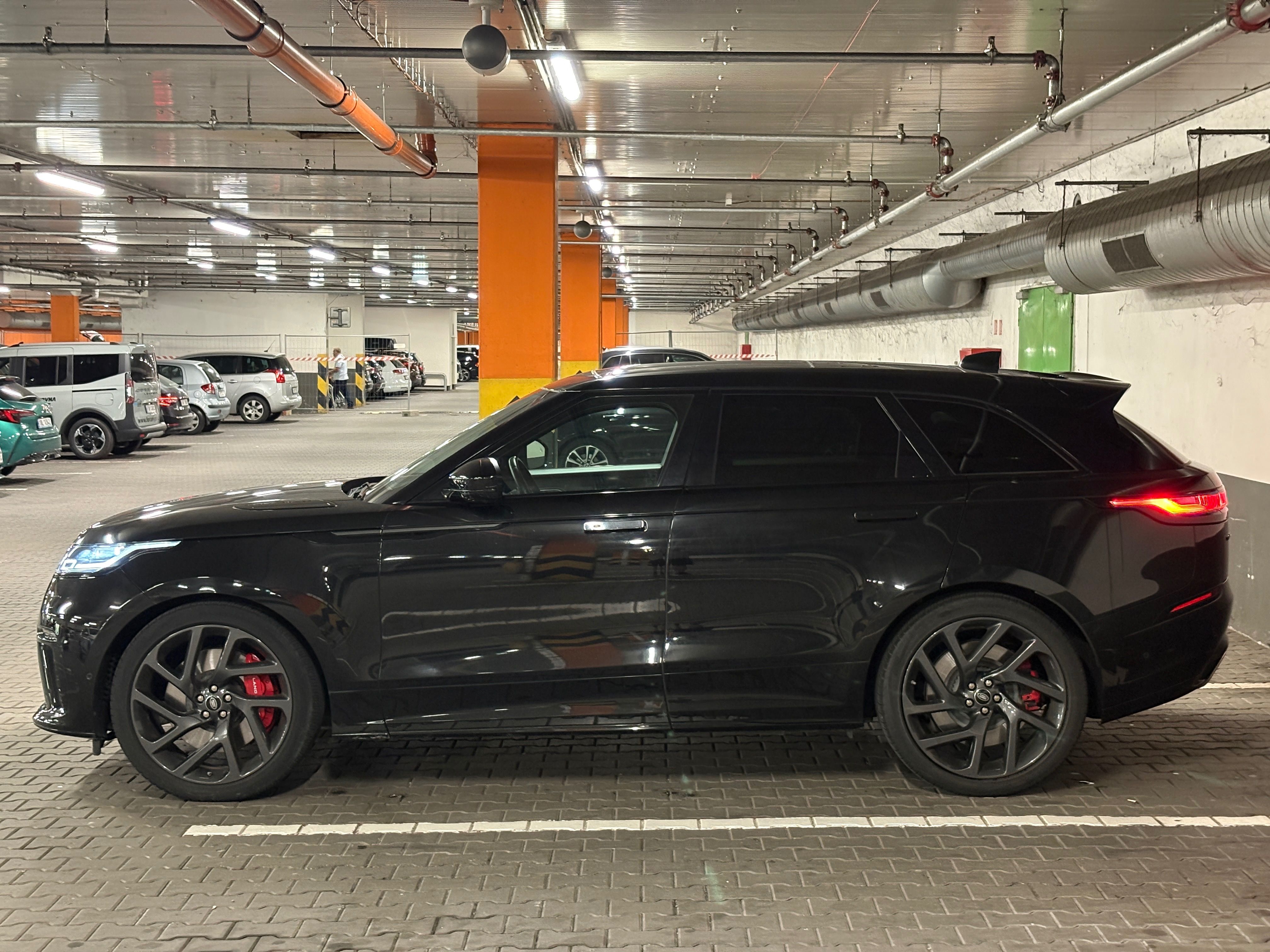 Land Rover Range Rover Velar, 5.0i 550k 4WD SVA - fotka 4