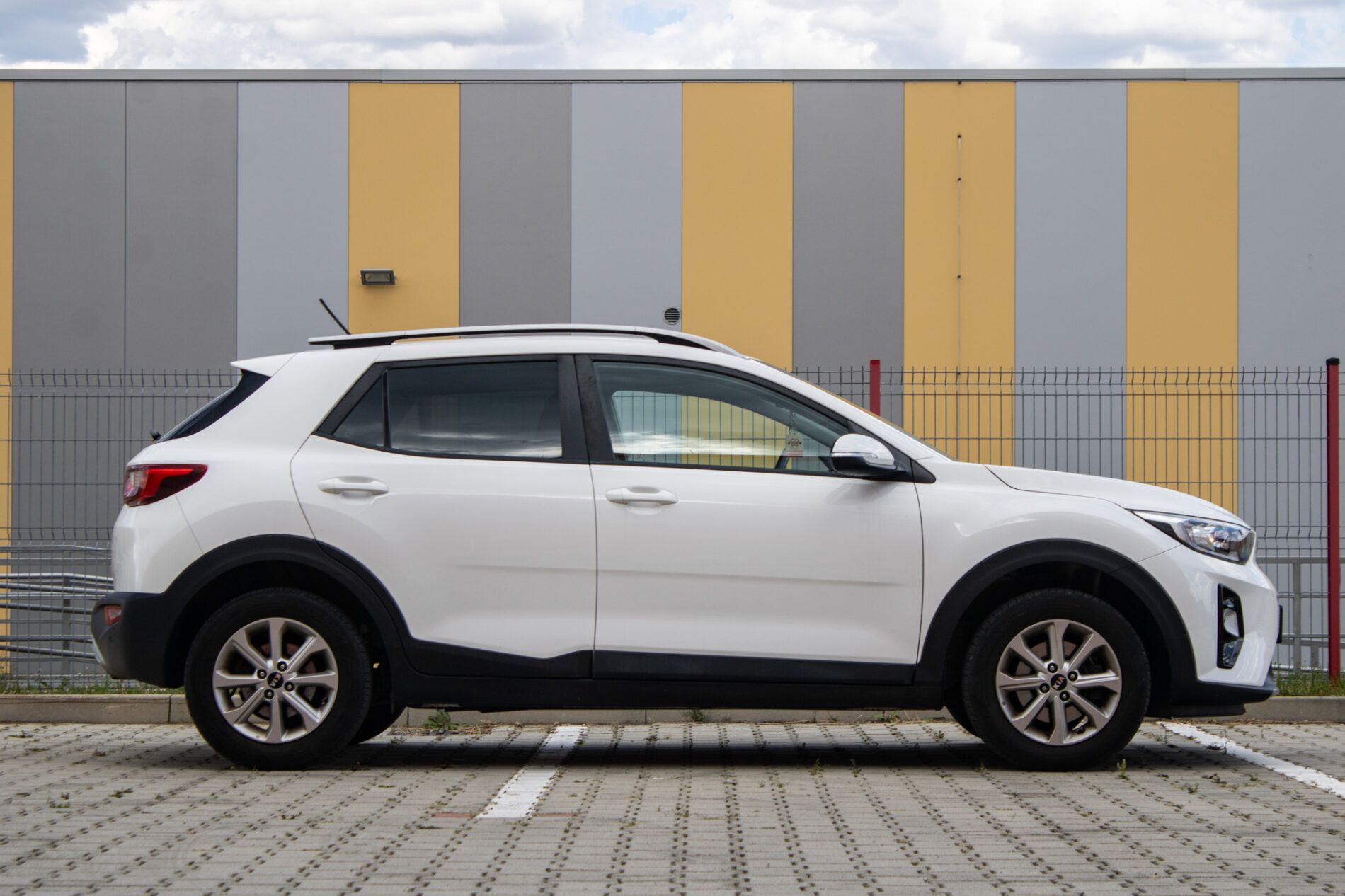 Kia Stonic - fotka 4