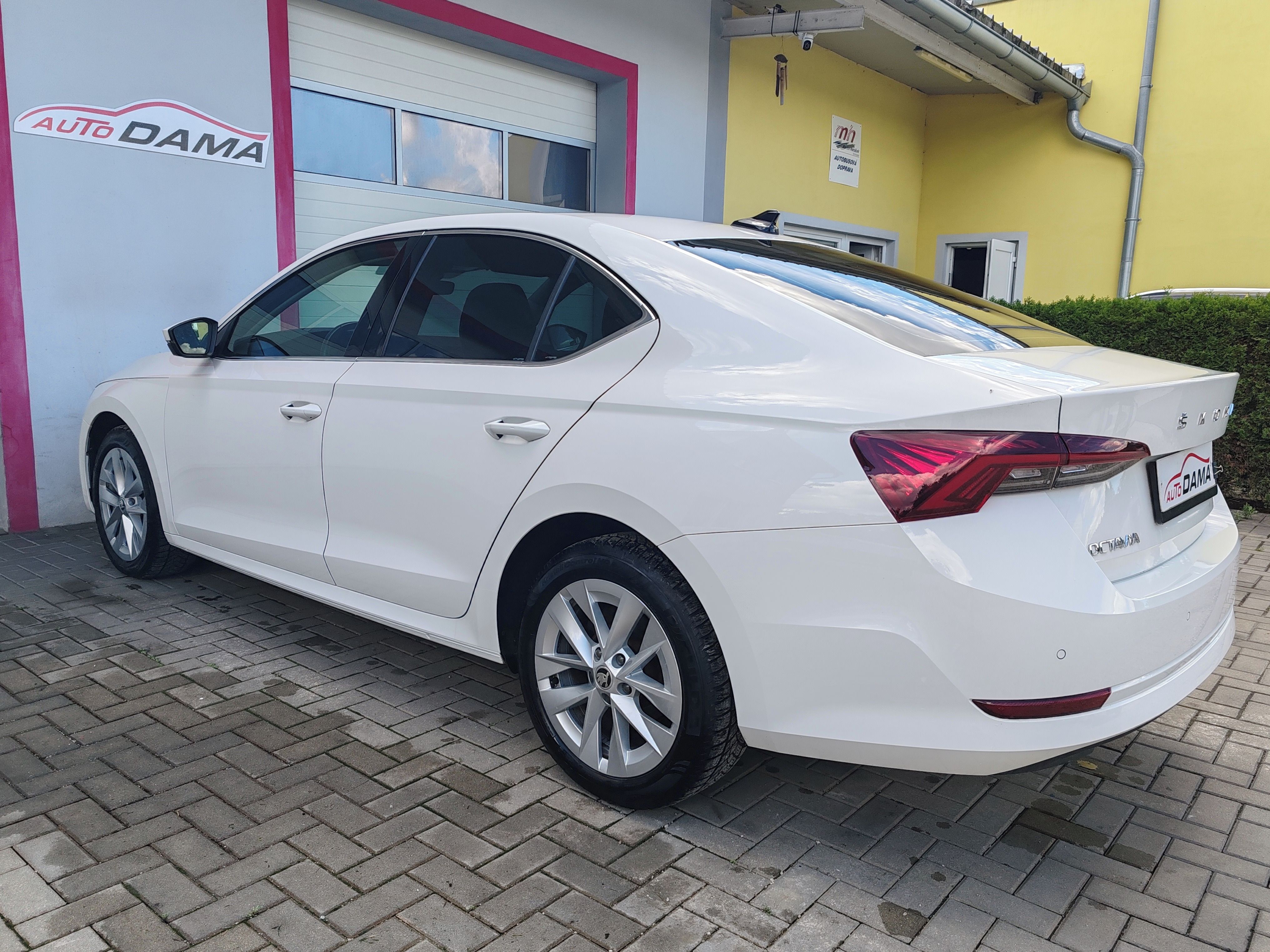 Škoda Octavia, 2.0 TDI Style DSG 1.Maj*ČR*DPH - fotka 6