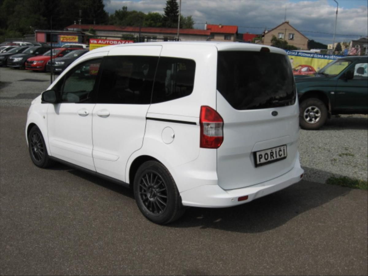 Ford Tourneo Courier, 0,9 Eco Boost - fotka 5