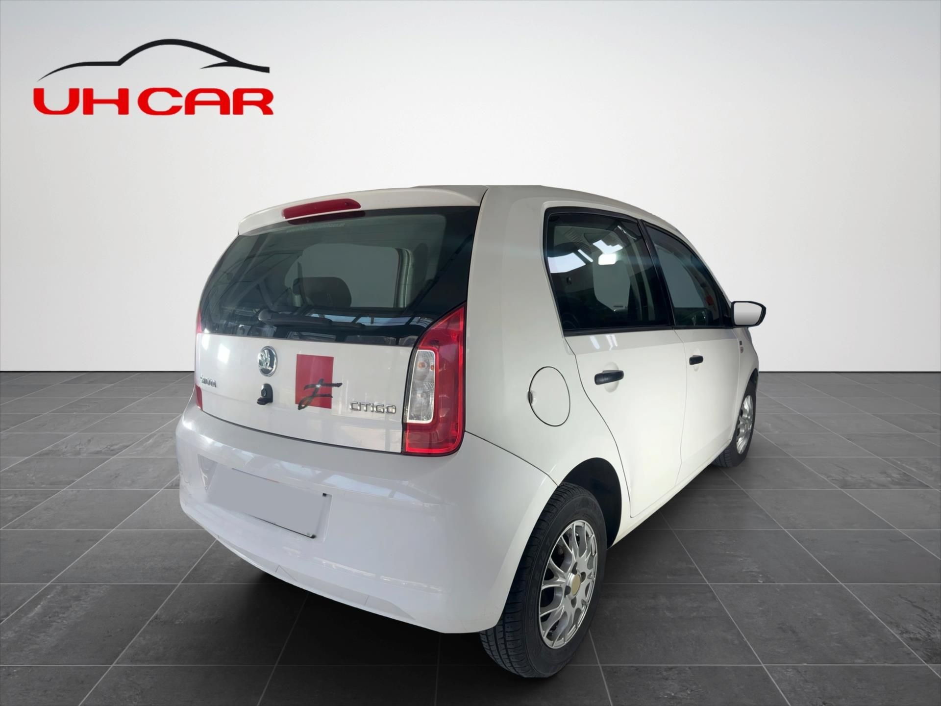 Škoda Citigo, 1,0 MPi  + ZIMNÍ KOLA - fotka 2