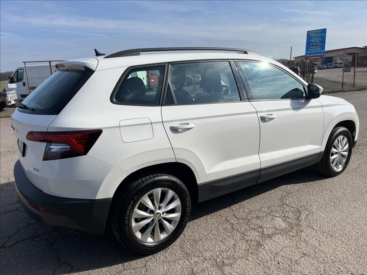 Škoda Karoq, 2,0 TDi 110 4x4 DSG TAŽNÉ -DPH - fotka 5