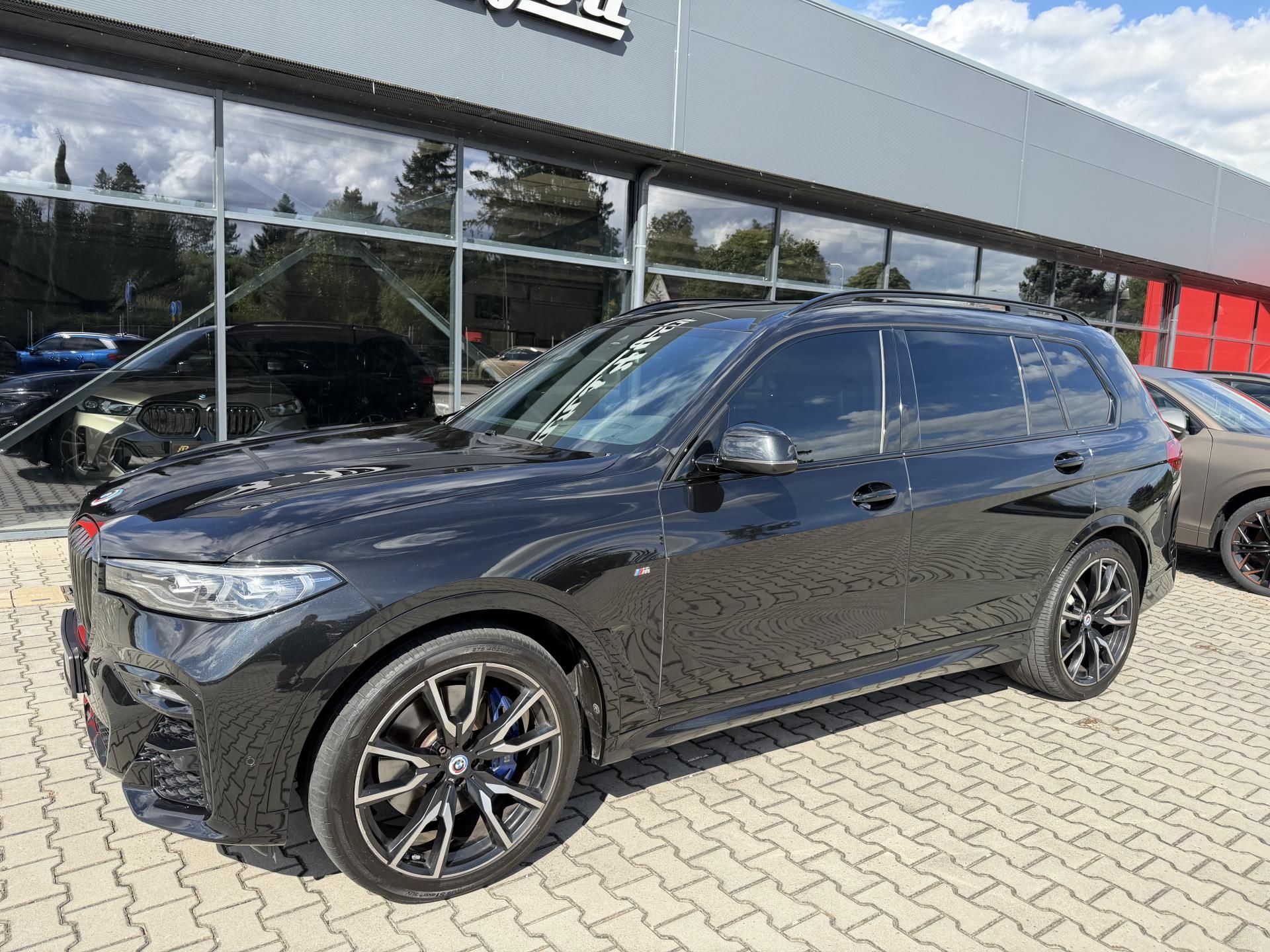 BMW X7, 40XD 250kW M-PAKET R22 CZ TOP! - fotka 3
