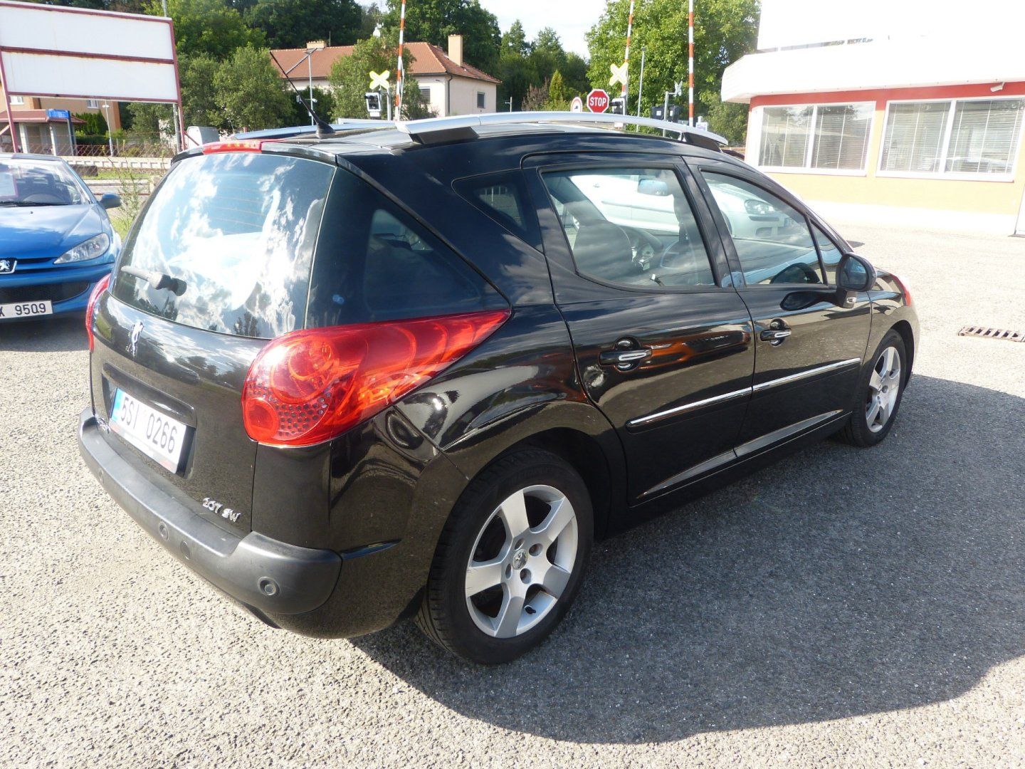 Peugeot 207, 1.6 Hdi - fotka 6