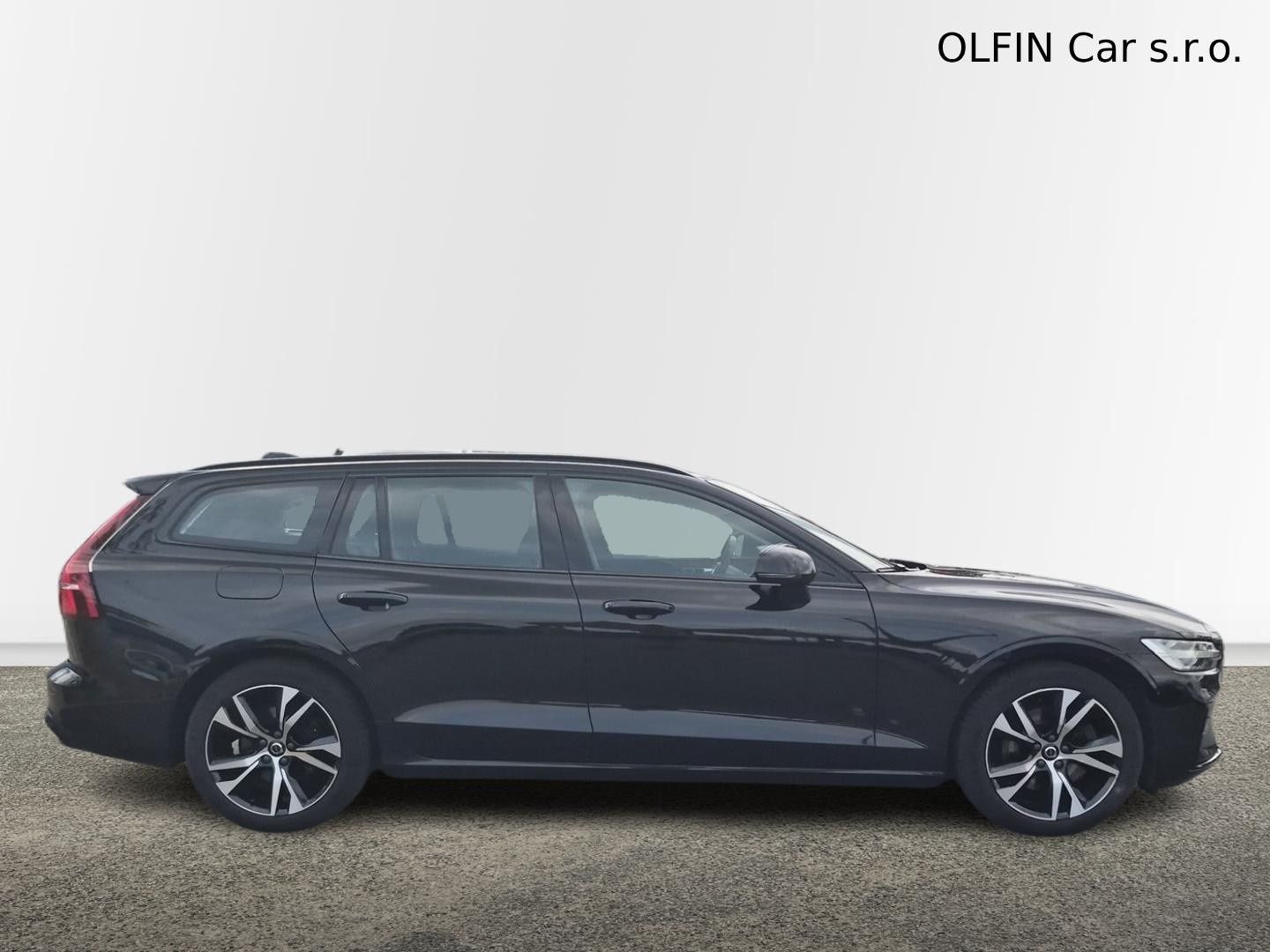 Volvo V60, B4 benzin Plus Dark DCT - fotka 6