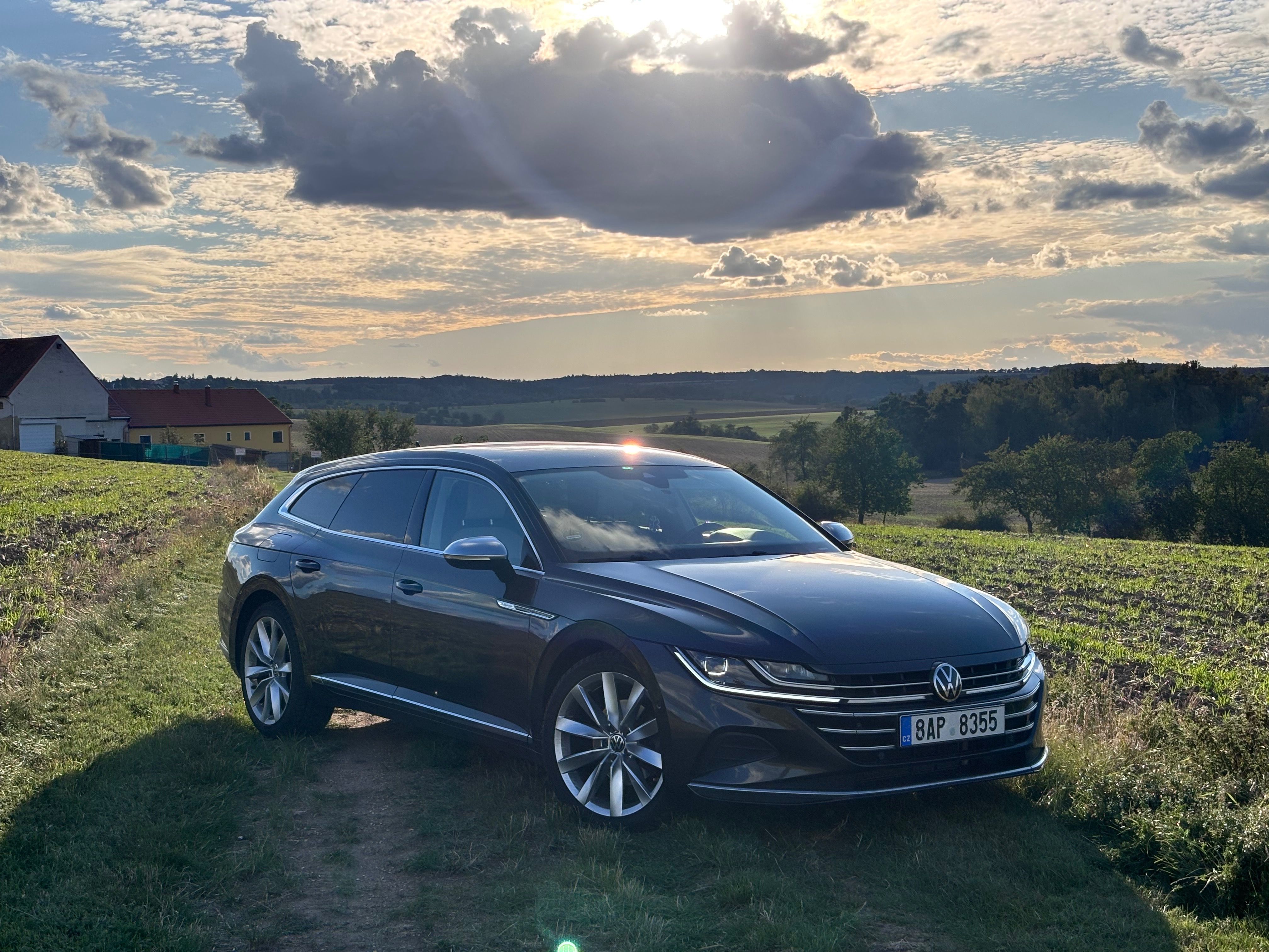 Volkswagen Arteon, 2.0 4x4 NOVÉ ROZVODY - fotka 4