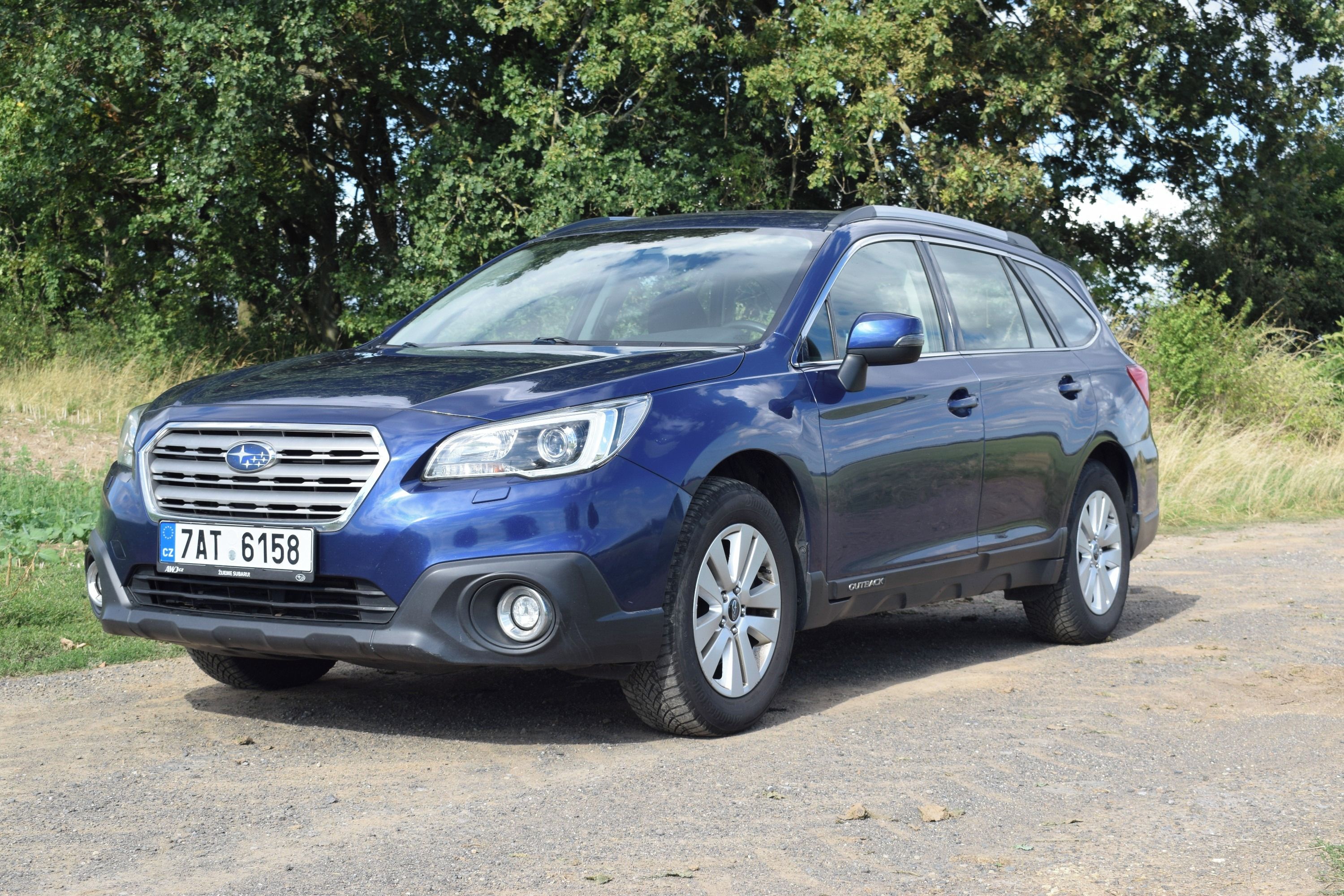Subaru Outback, SUBARU OUTBACK 2016, manuál !