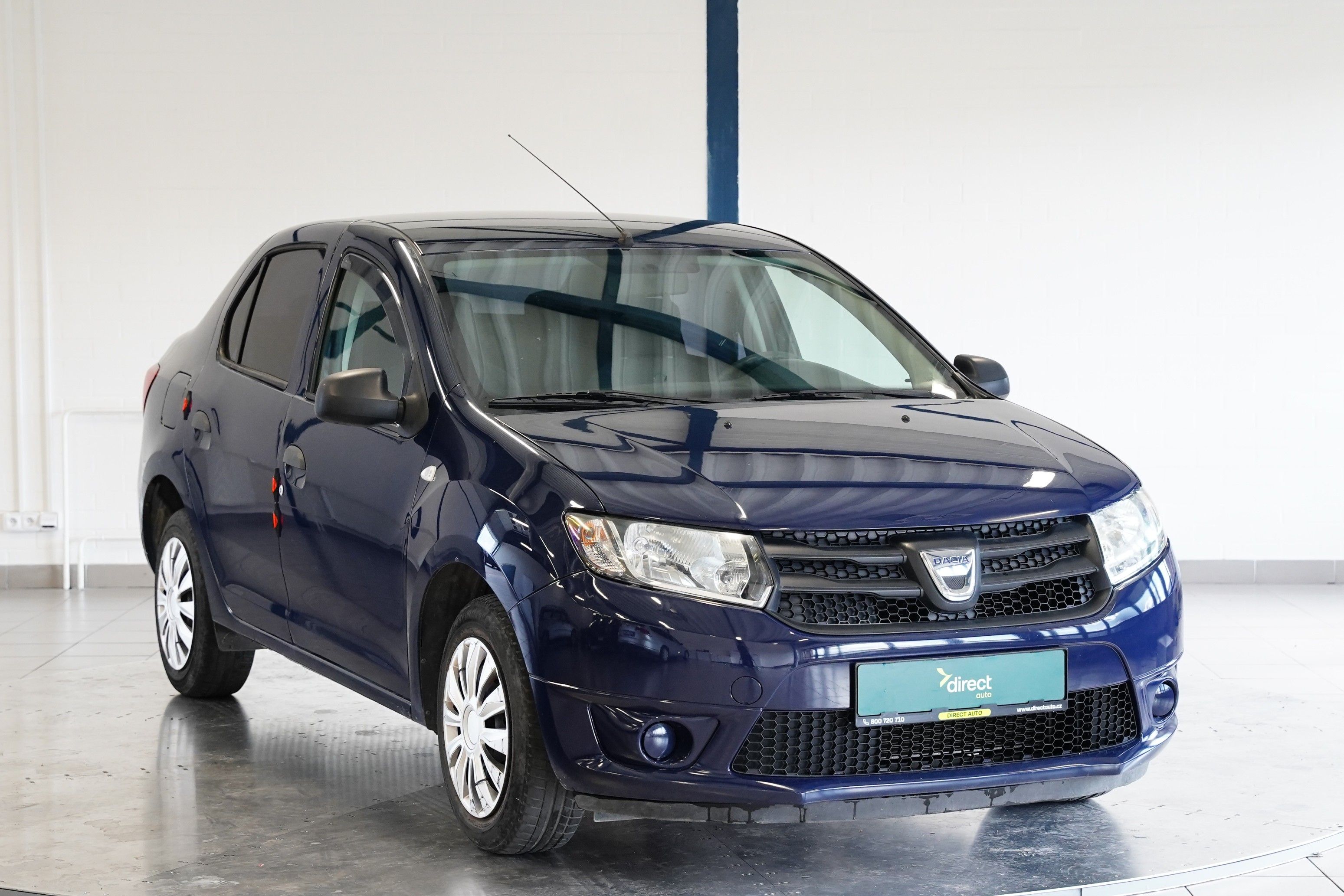 Dacia Logan, 1.2i 55 kW - fotka 2