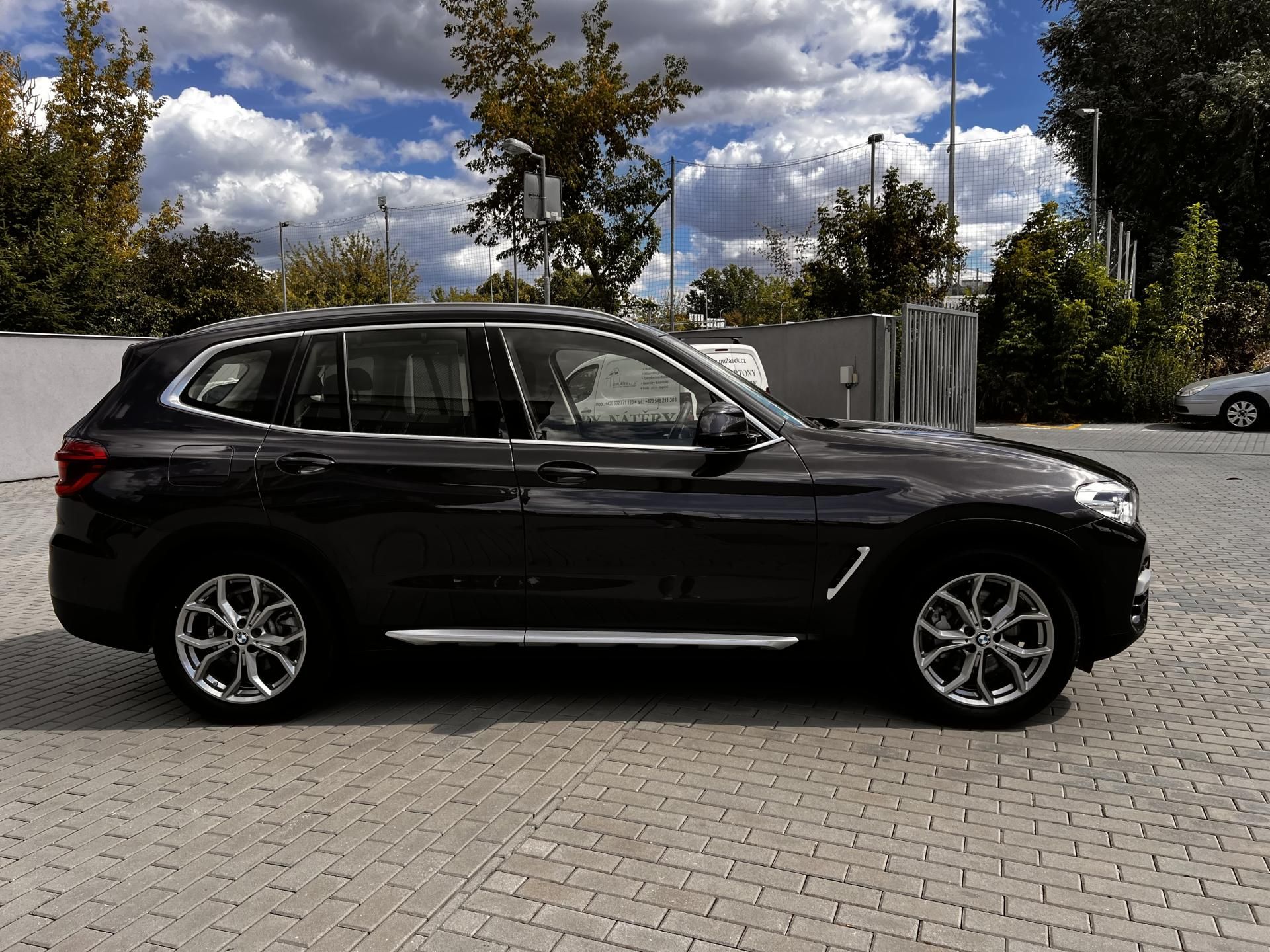 BMW X3, 30e xDrive 1. majitel - fotka 3