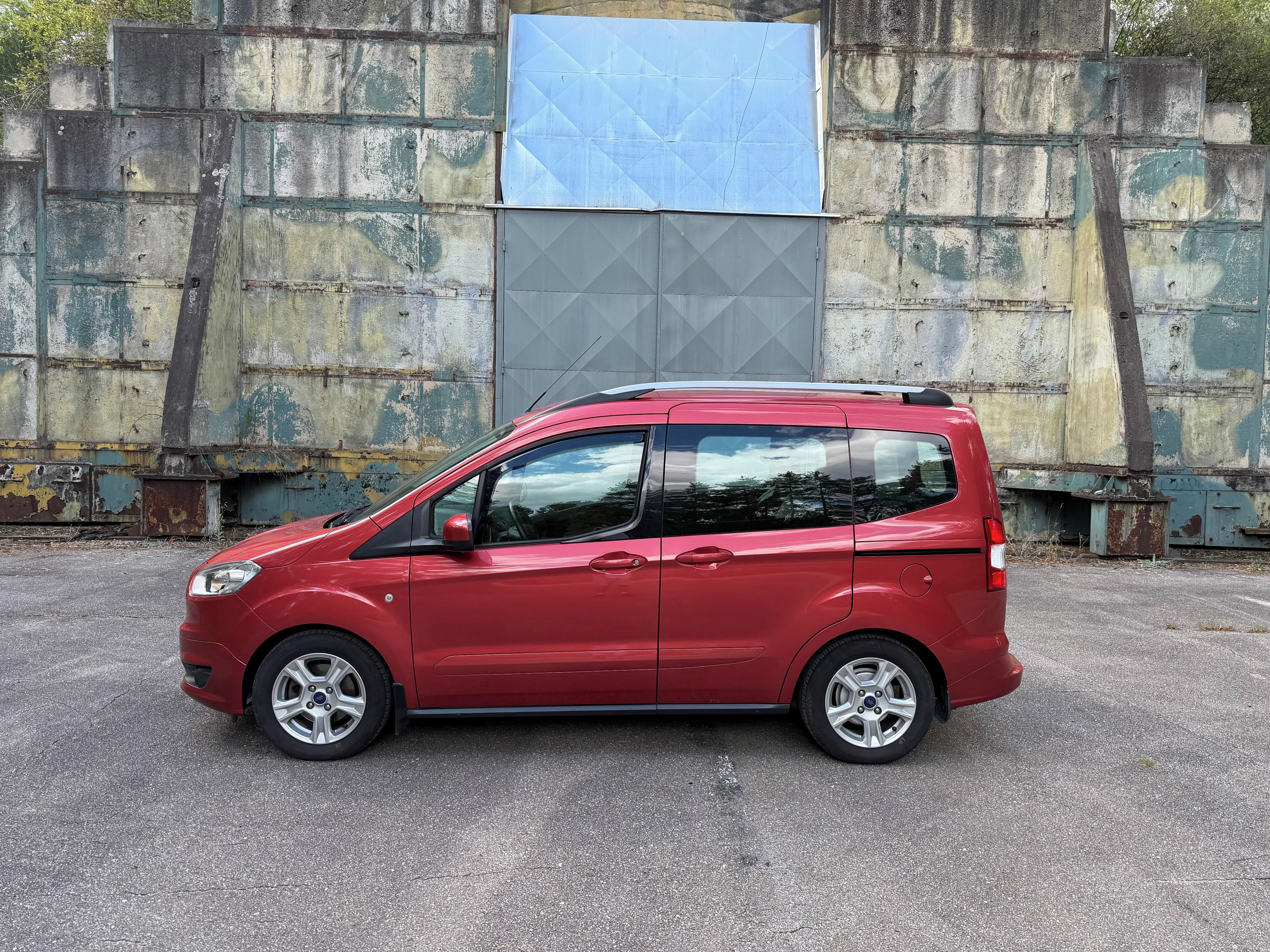 Ford Tourneo Courier, 1.0 Ecoboost Nové CZ 1.Majitel - fotka 5