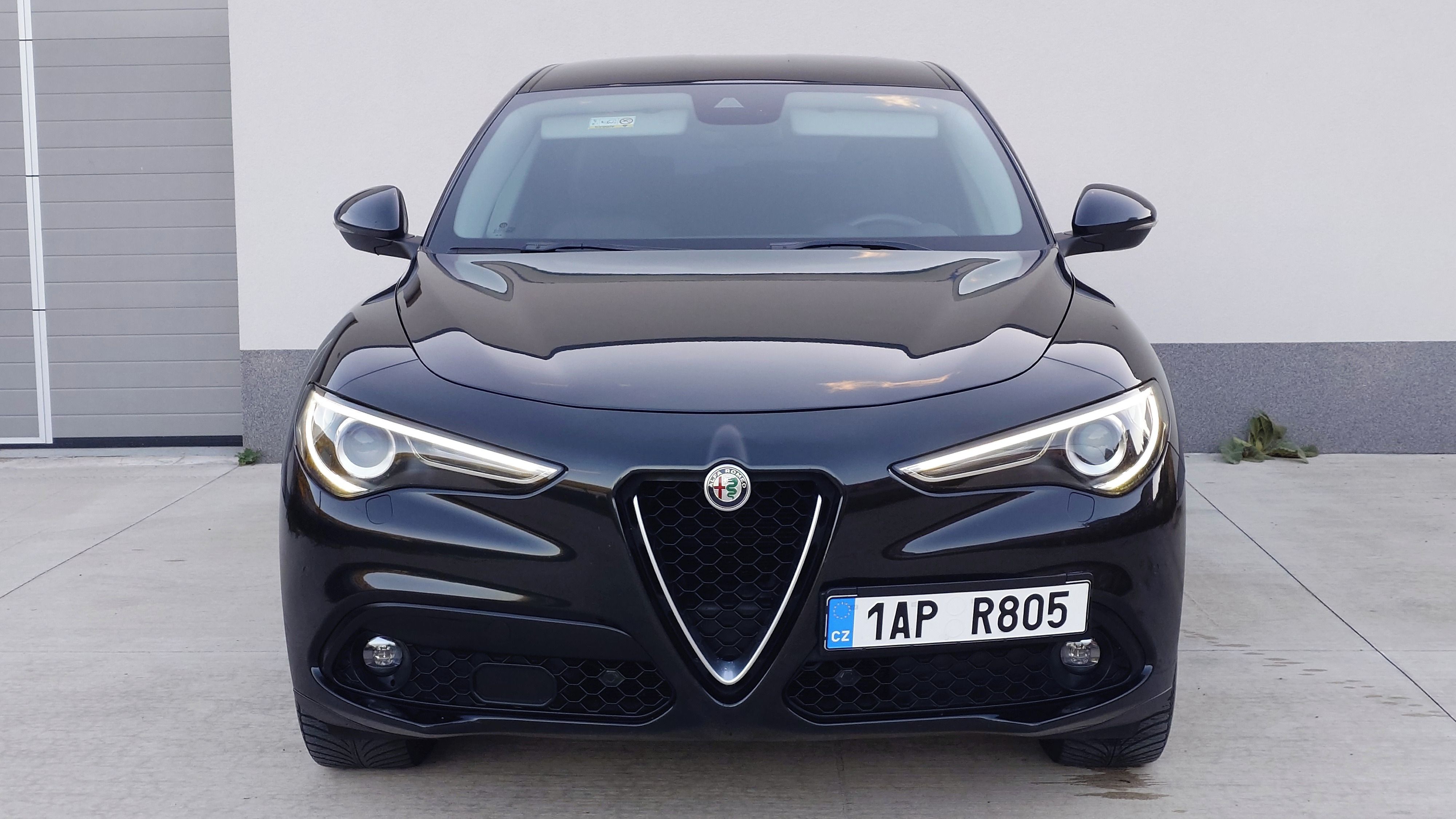 Alfa Romeo Stelvio, 2,2 JTD 4x2 - fotka 5