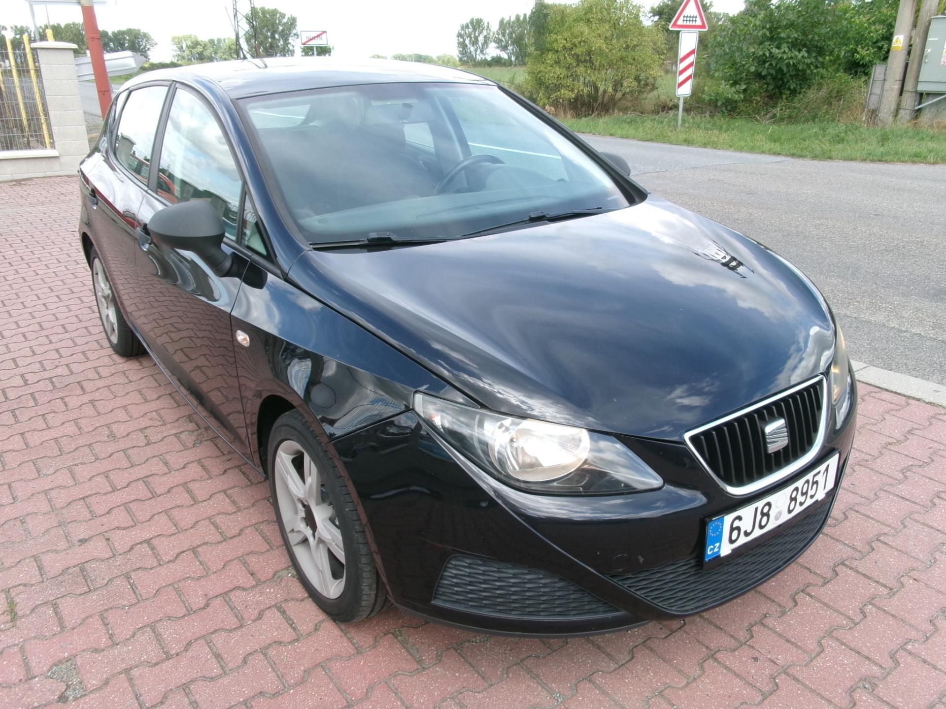 Seat Ibiza, 1,4 16V KLIMA - fotka 4