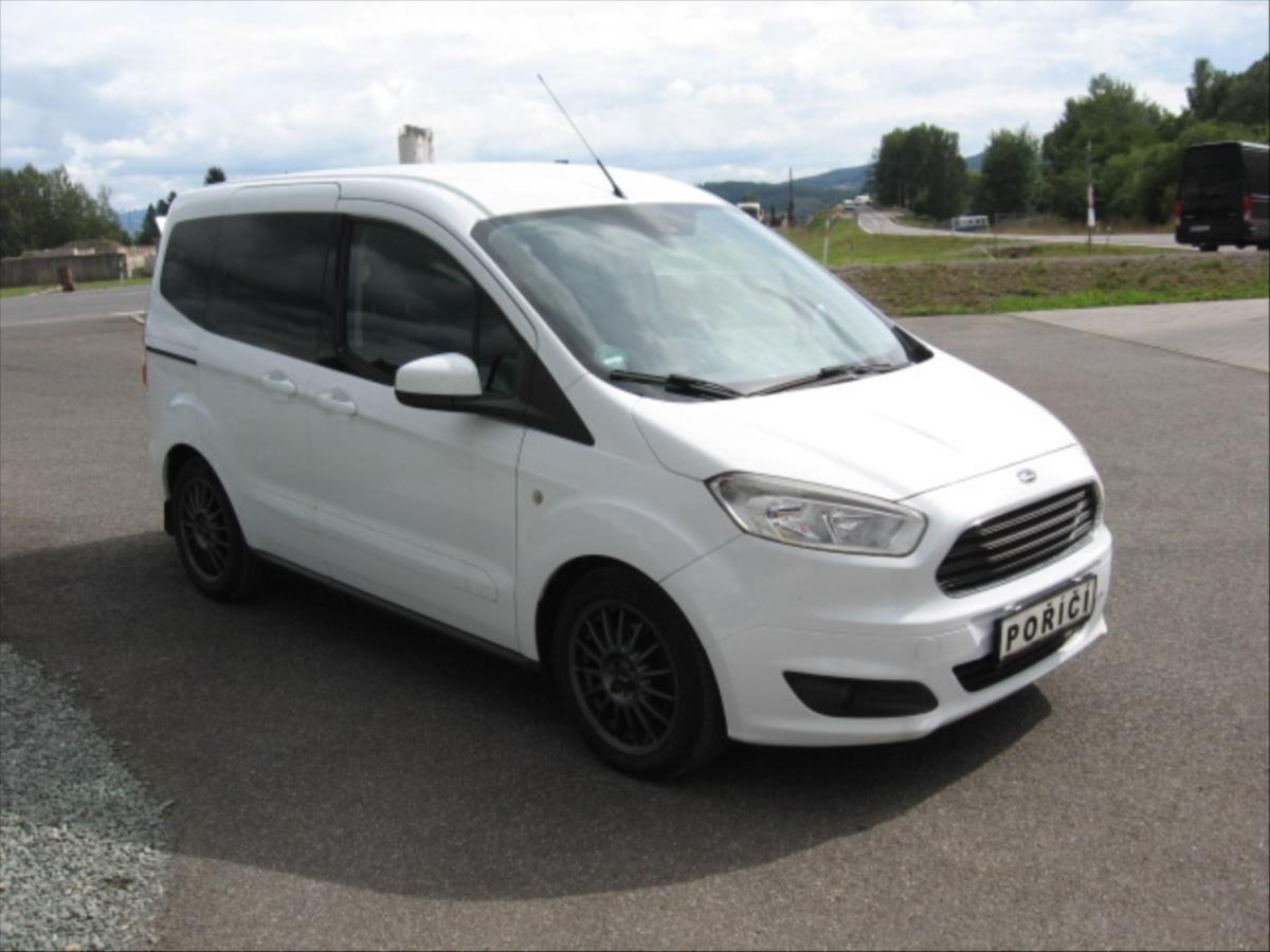 Ford Tourneo Courier, 0,9 Eco Boost - fotka 4