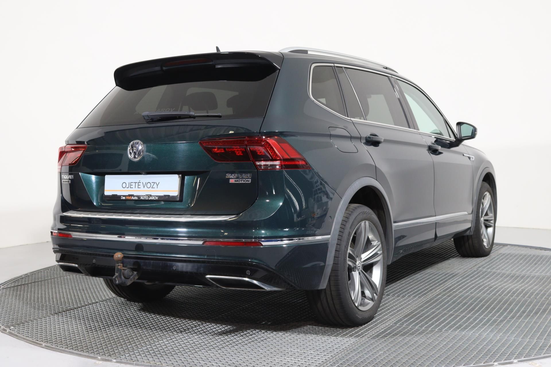 Volkswagen Tiguan Allspace, 2,0 TSI 4MOTION DSG/TAŽNÉ Z.,A - fotka 2