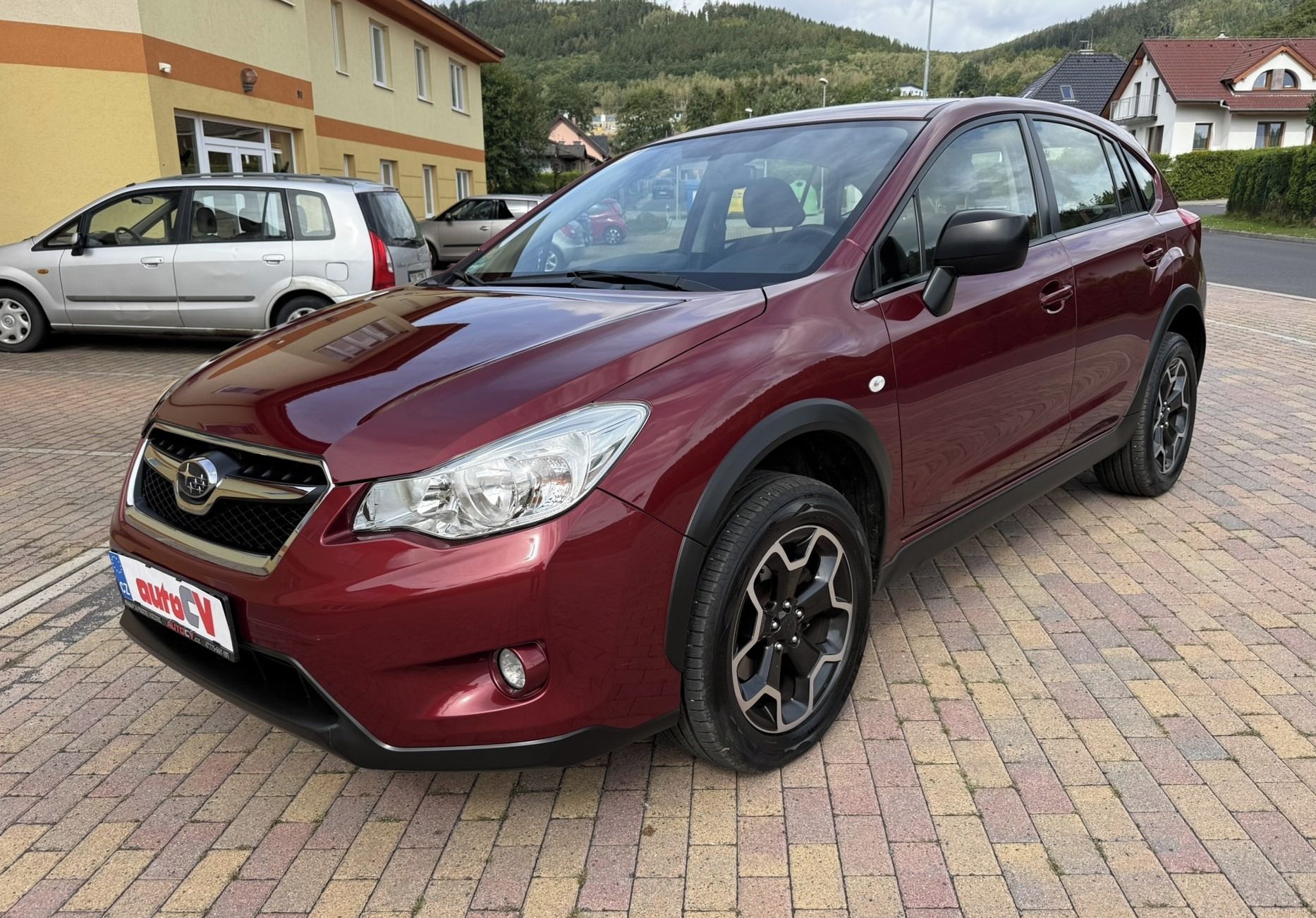 Subaru XV, 1.6i 84kW AWD TAŽNÉ KLIMA - fotka 2