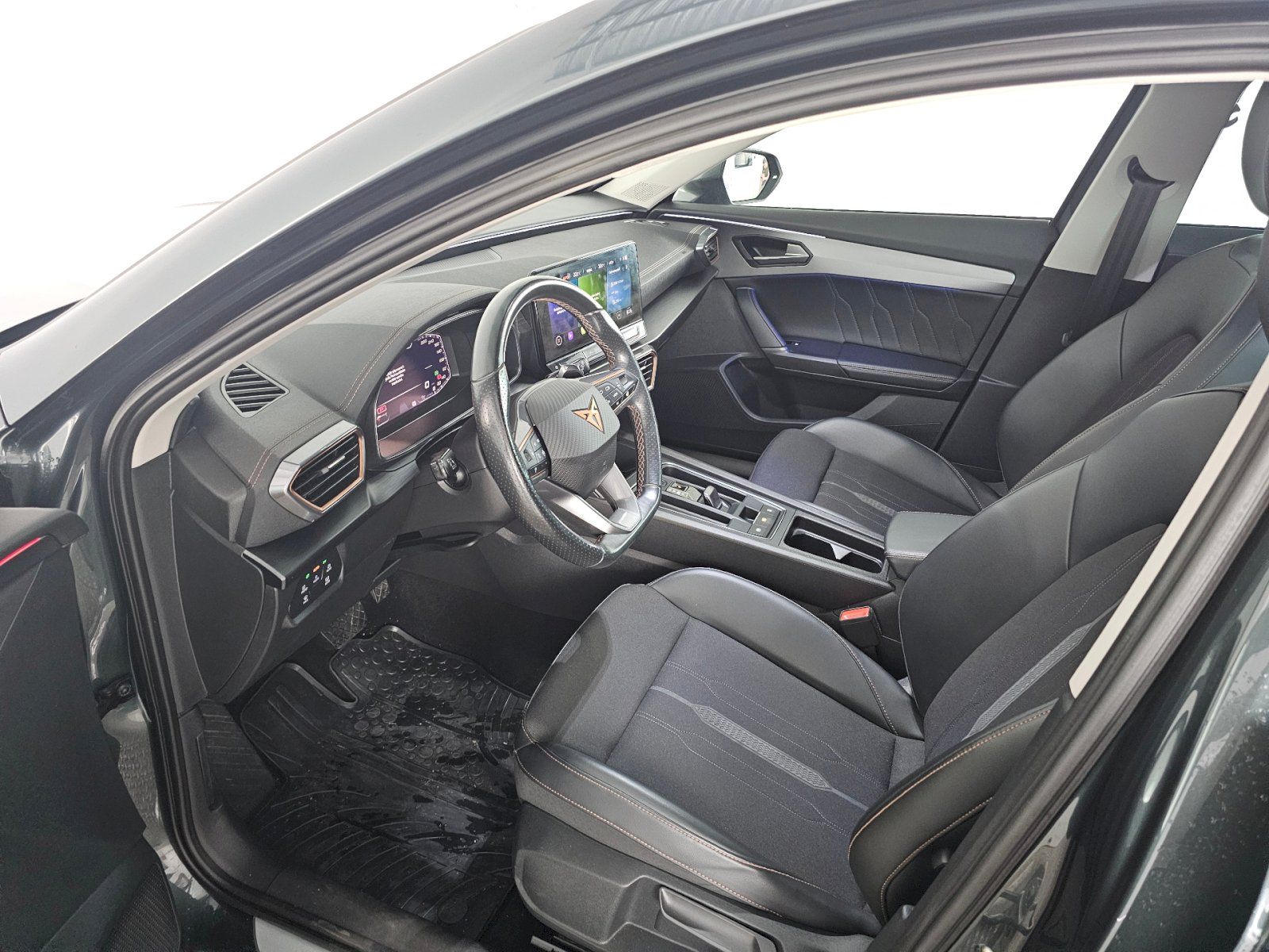 Cupra Formentor, 1.5 TSI 150K DSG - fotka 6